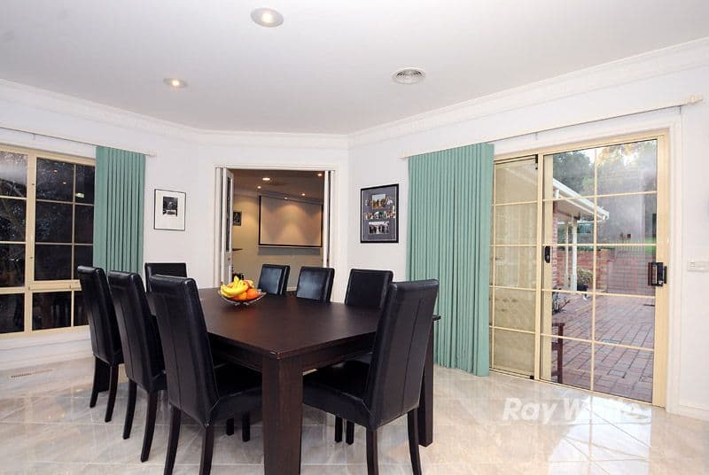 24 Candlebark Quadrant, ROWVILLE VIC 3178, Rowville - Thumbnail 4