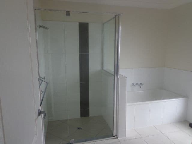 47 Sommariva Street, WESTBROOK QLD 4350, Westbrook - Thumbnail 3
