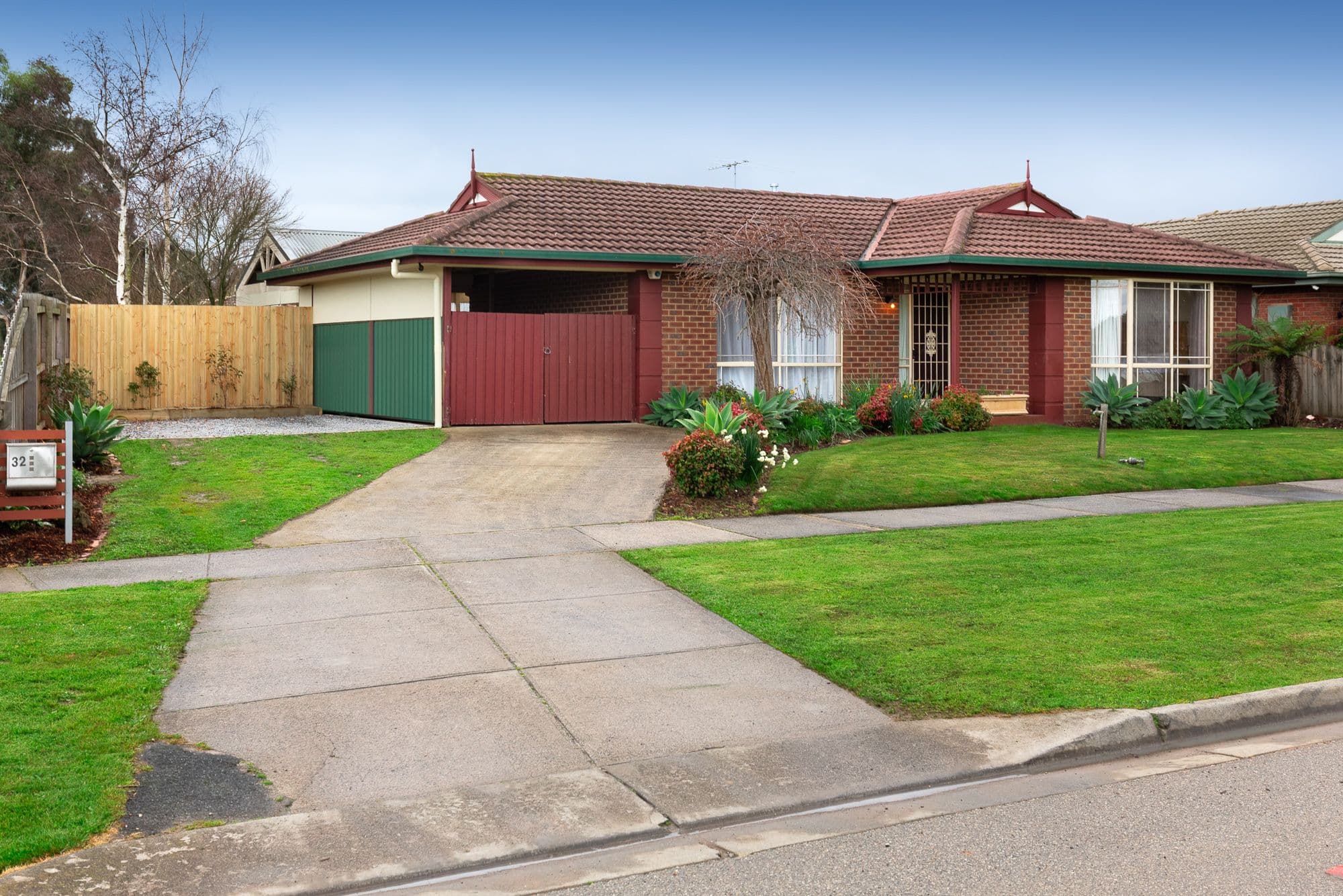 32 Homestead Road, Berwick VIC 3806, Berwick - Thumbnail 2