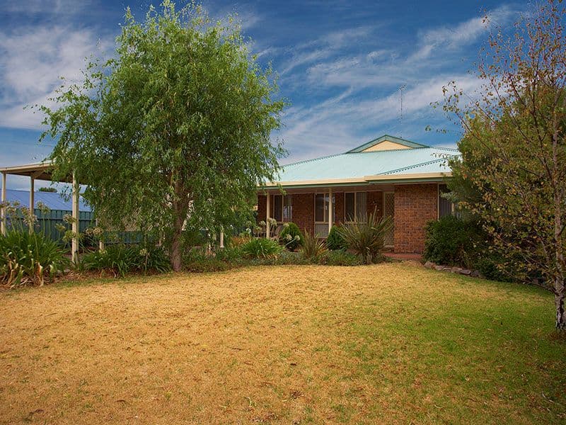 23  Higgins Street, ENCOUNTER BAY SA 5211, Encounter Bay - Thumbnail 2