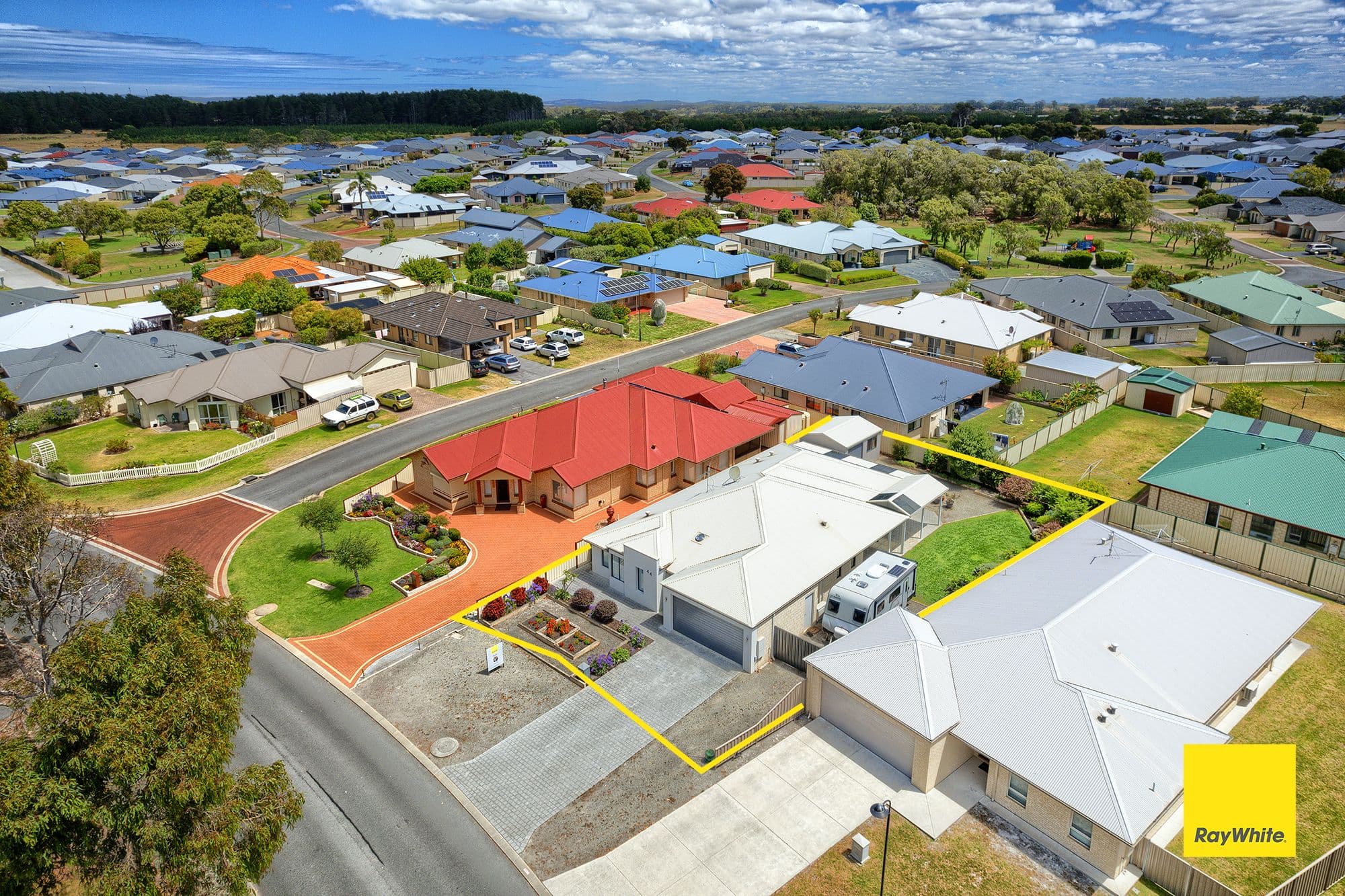 44 Lakeside Drive, McKail WA 6330, McKail - Image 1