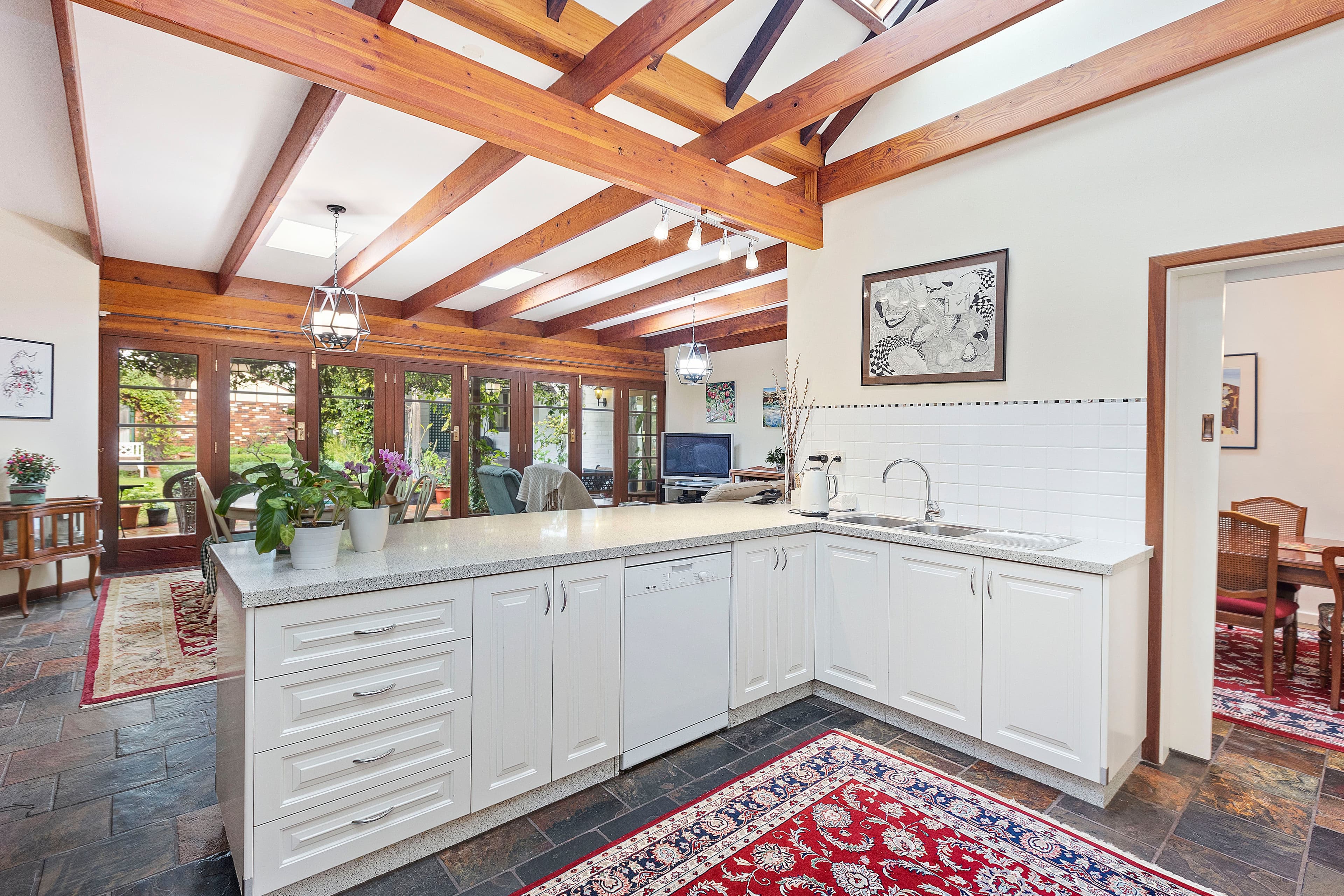 2 Watkins Road, Dalkeith WA 6009, Dalkeith - Thumbnail 3