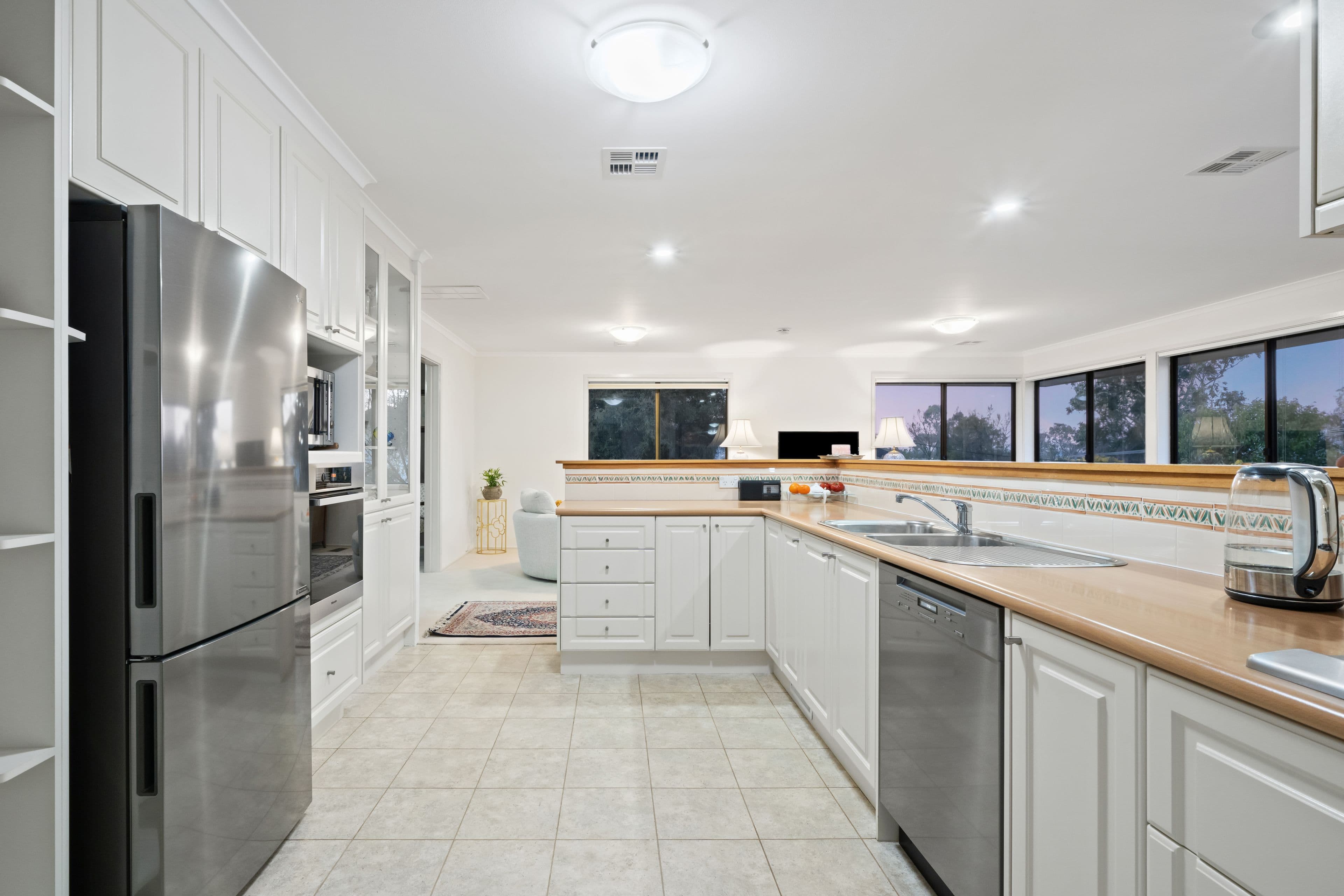 67 Springvale Drive, Weetangera ACT 2614, Weetangera - Thumbnail 4