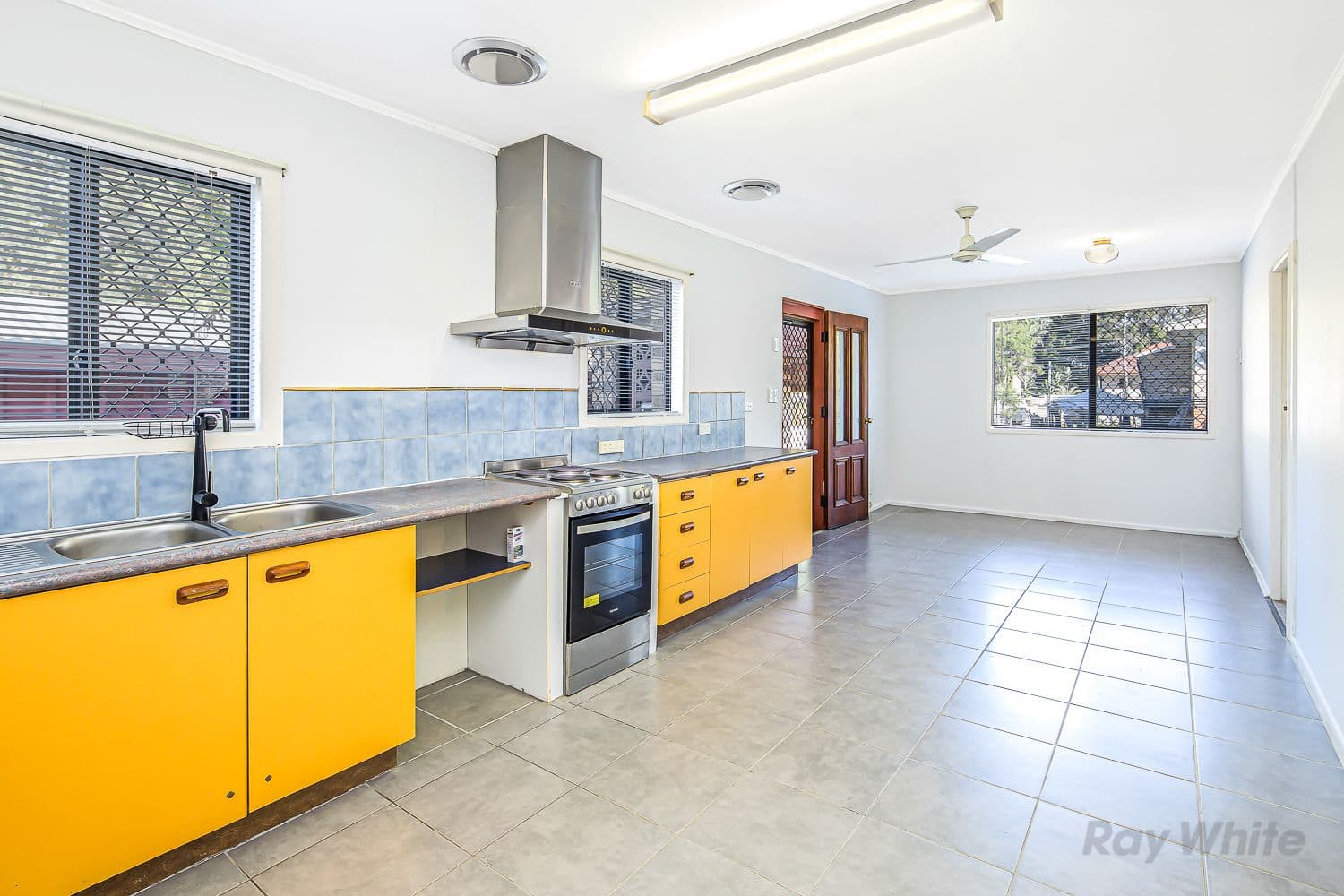 12 Evenwood Street, Coopers Plains QLD 4108, Coopers Plains - Image 1