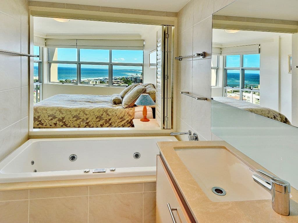 Unit 602 'The Observatory' 4 Queen Street, KINGS BEACH QLD 4551, Kings Beach - Thumbnail 3