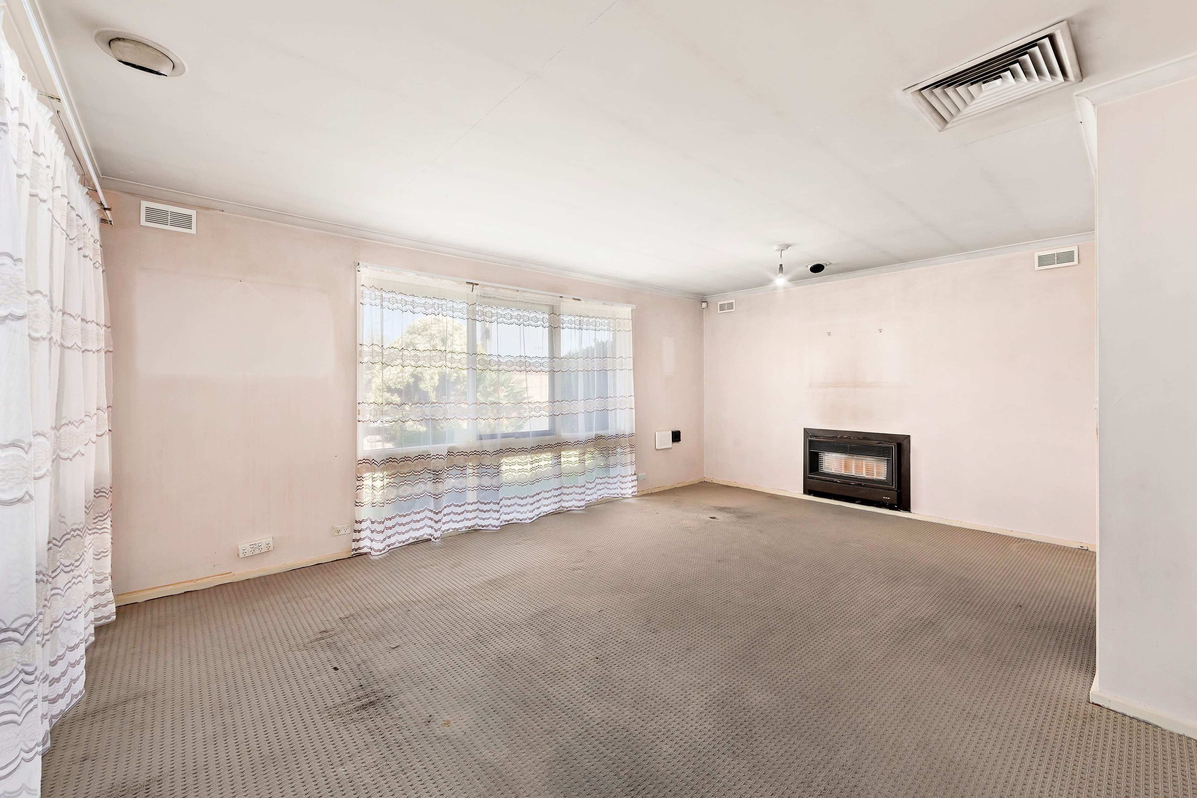 4 Heaton Close, Sunshine West VIC 3020, Sunshine West - Thumbnail 4