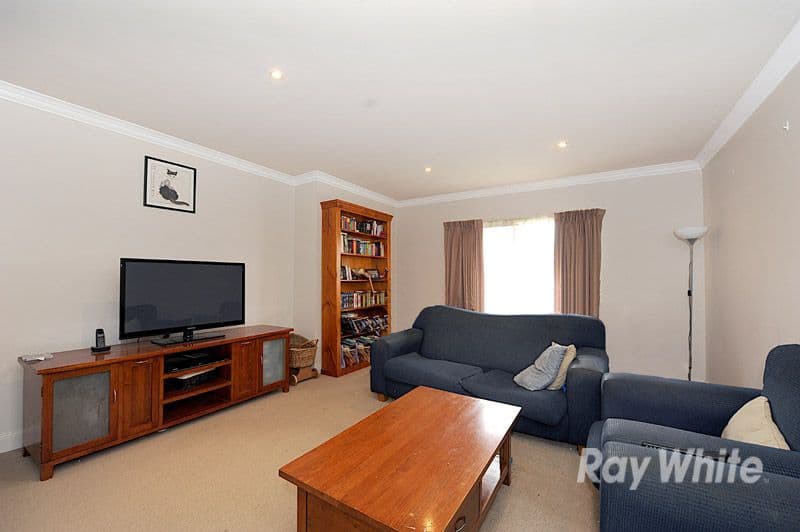 24 Park Boulevard, PAKENHAM VIC 3810, Pakenham - Thumbnail 3