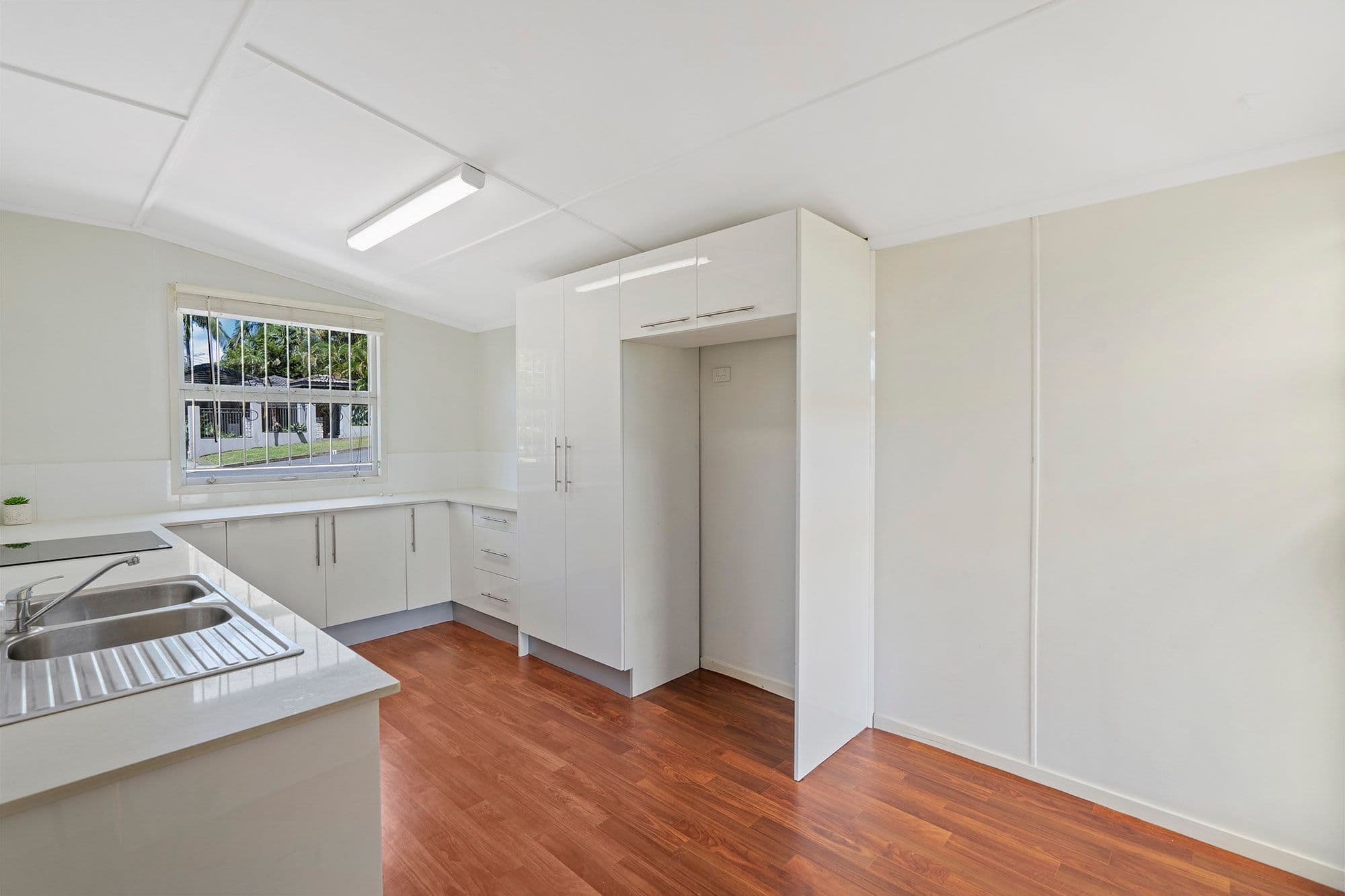 16 Yarranabbe Street, Mount Gravatt East QLD 4122, Mount Gravatt East - Thumbnail 7