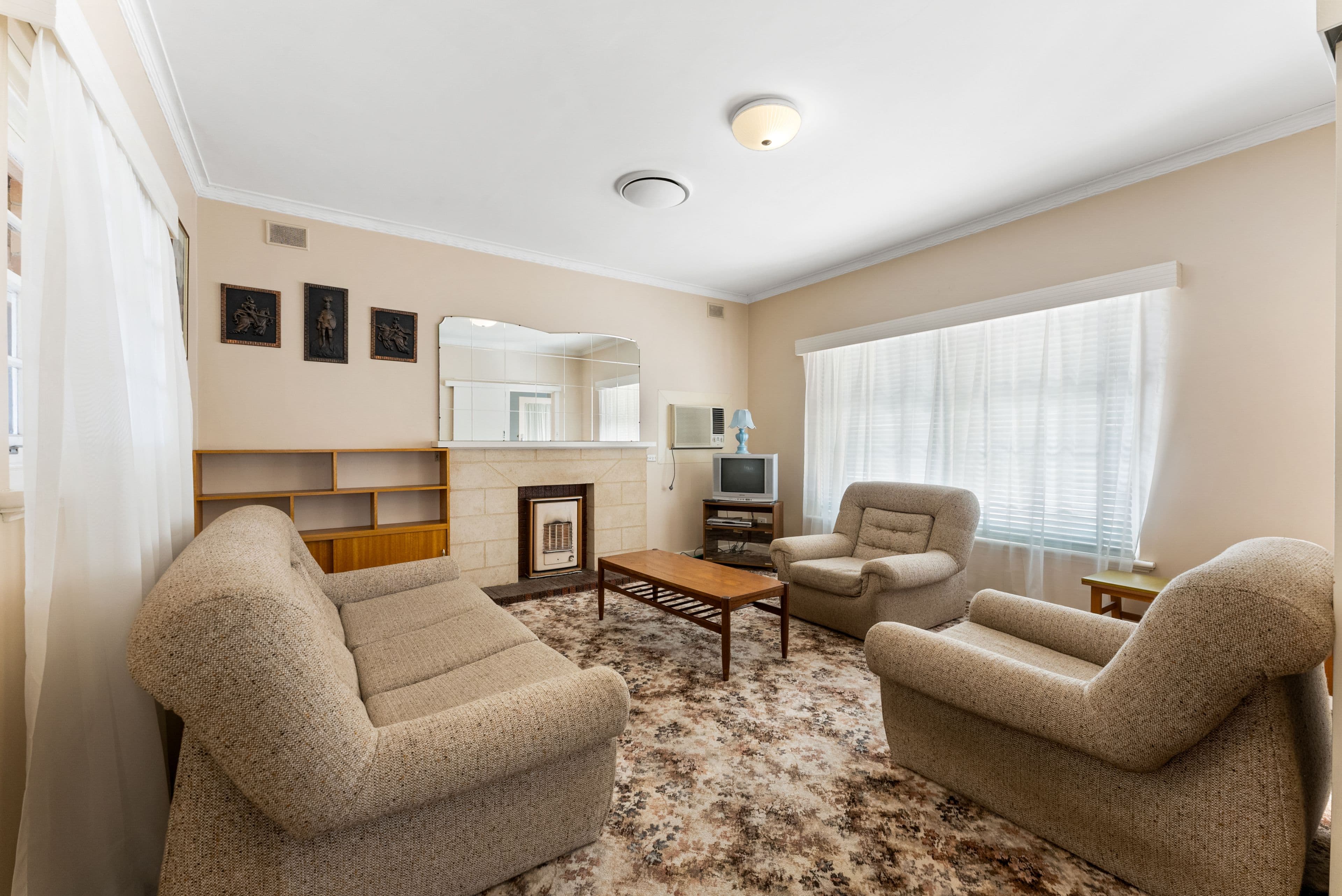 11 Young Street, Findon SA 5023, Findon - Thumbnail 3