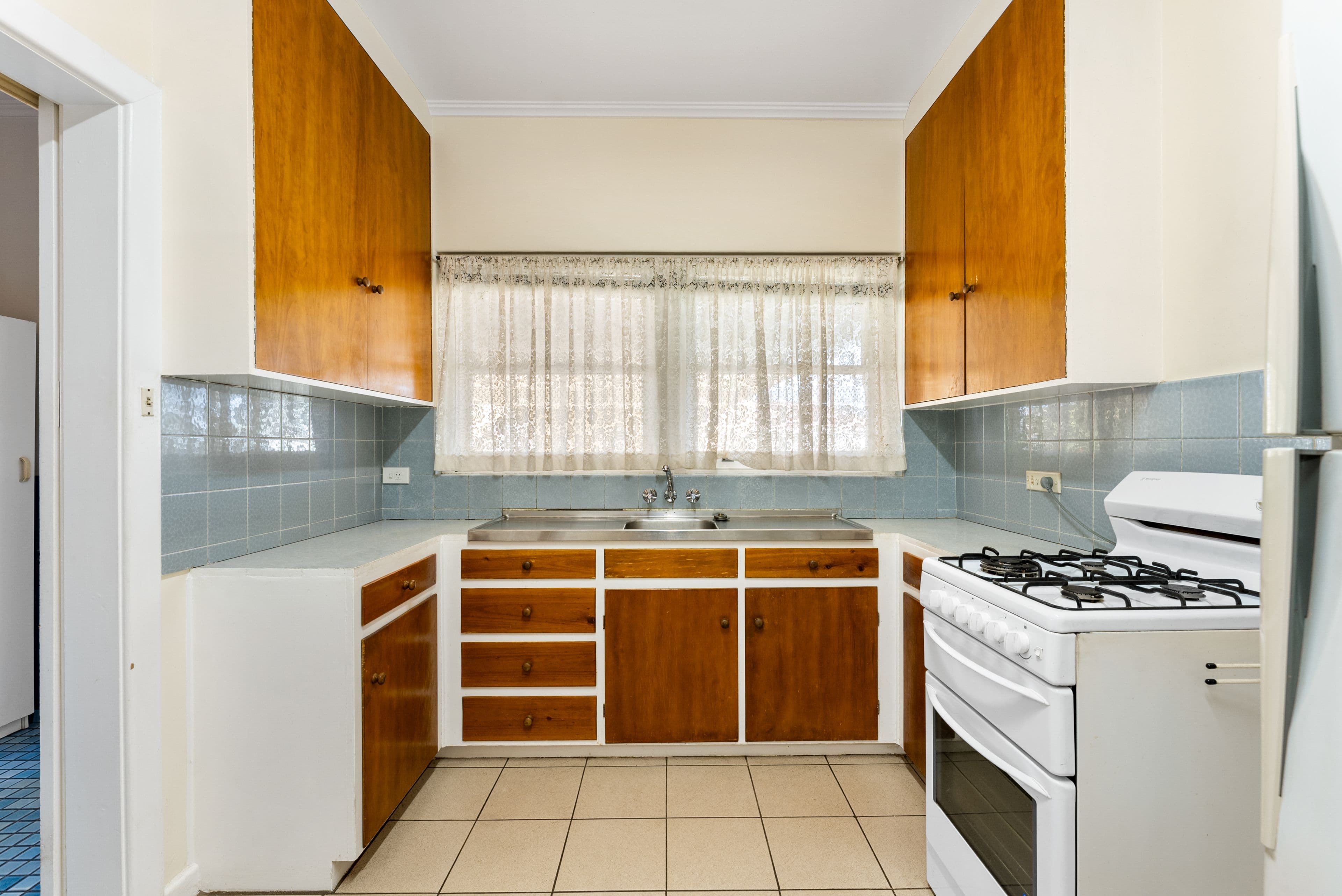 11 Young Street, Findon SA 5023, Findon - Thumbnail 7