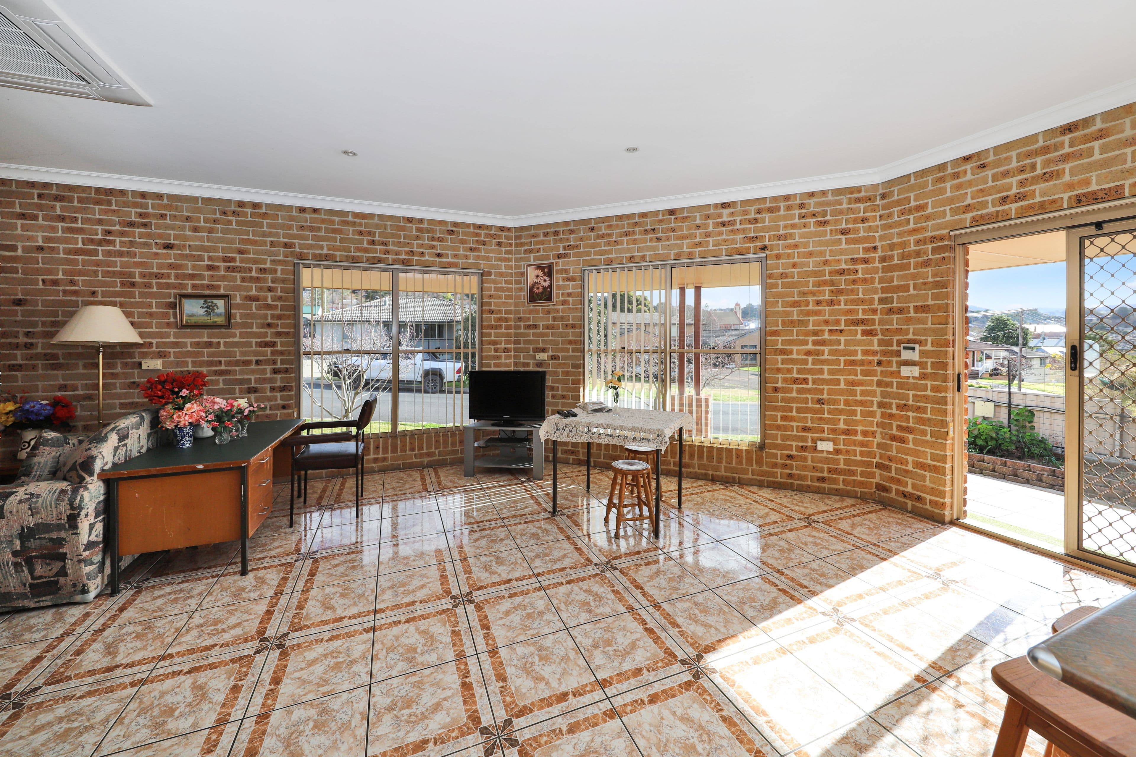 12 Mangaroo Avenue, Tumut NSW 2720, Tumut - Thumbnail 4