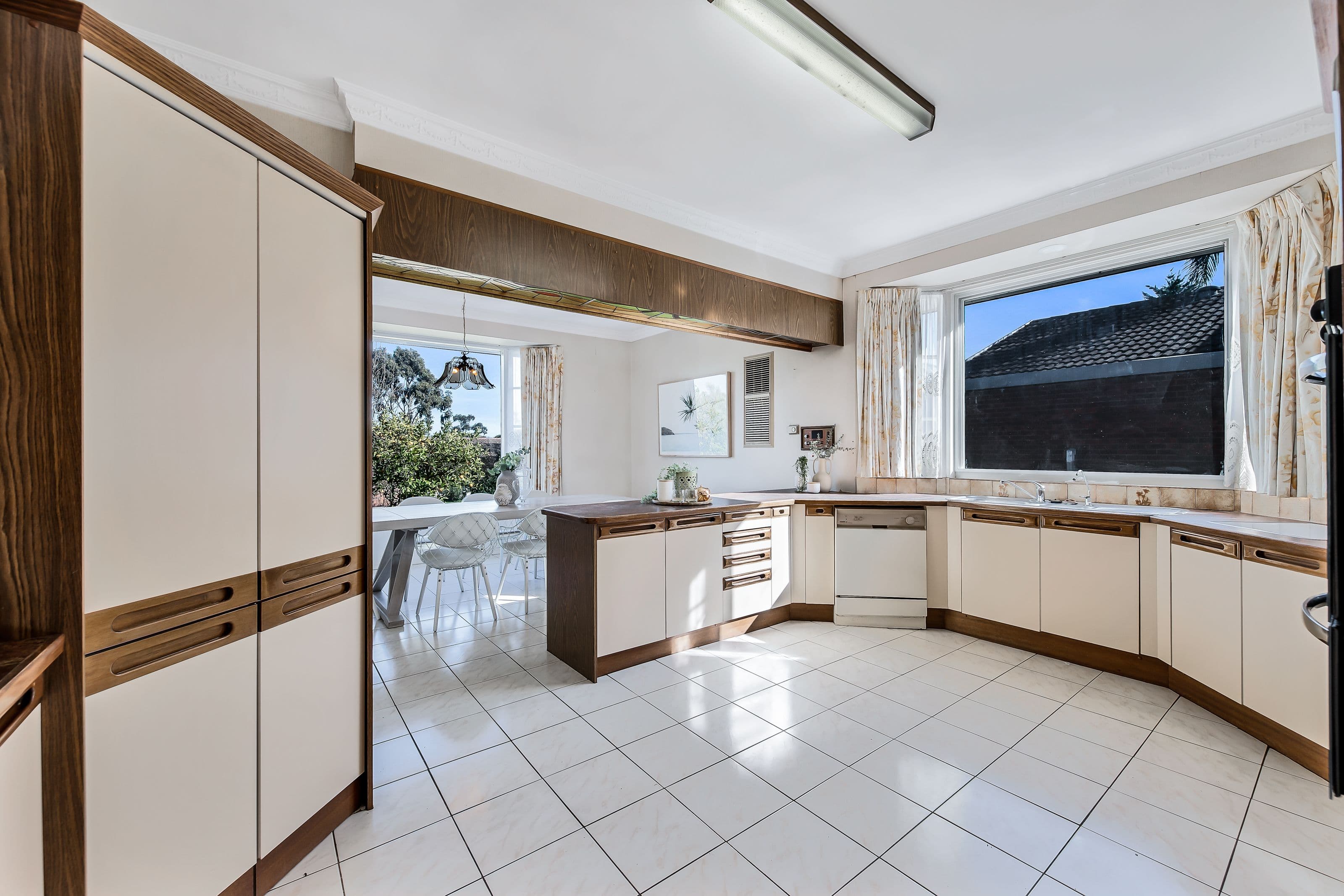 12 Lakeside Boulevard, Rowville VIC 3178, Rowville - Thumbnail 4