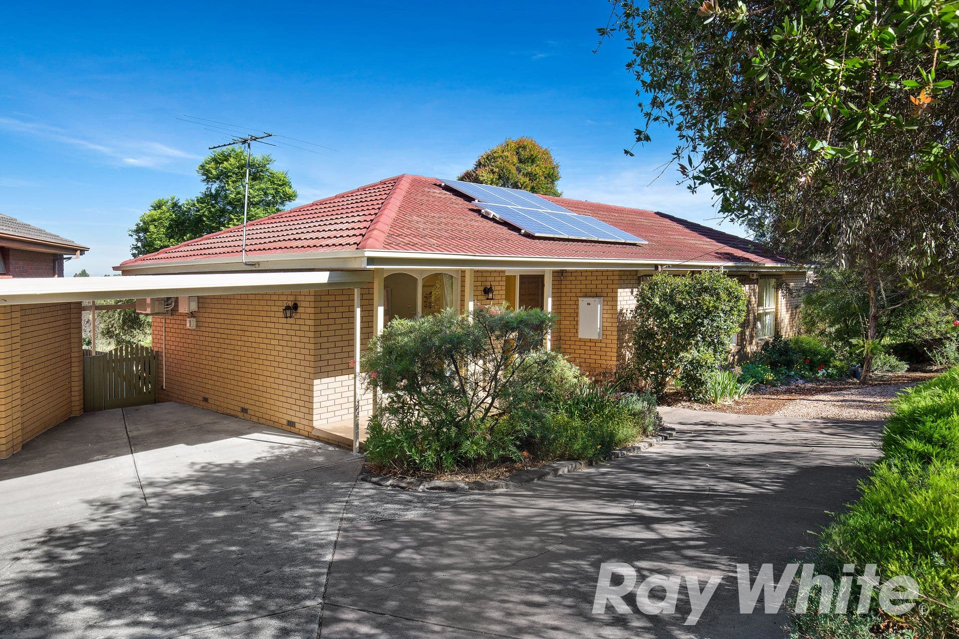 36 Highview Crescent, Macleod VIC 3085, Macleod - Image 1