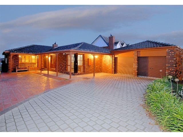 13 Bolton Court, GREENVALE VIC 3059, Greenvale - Image 1