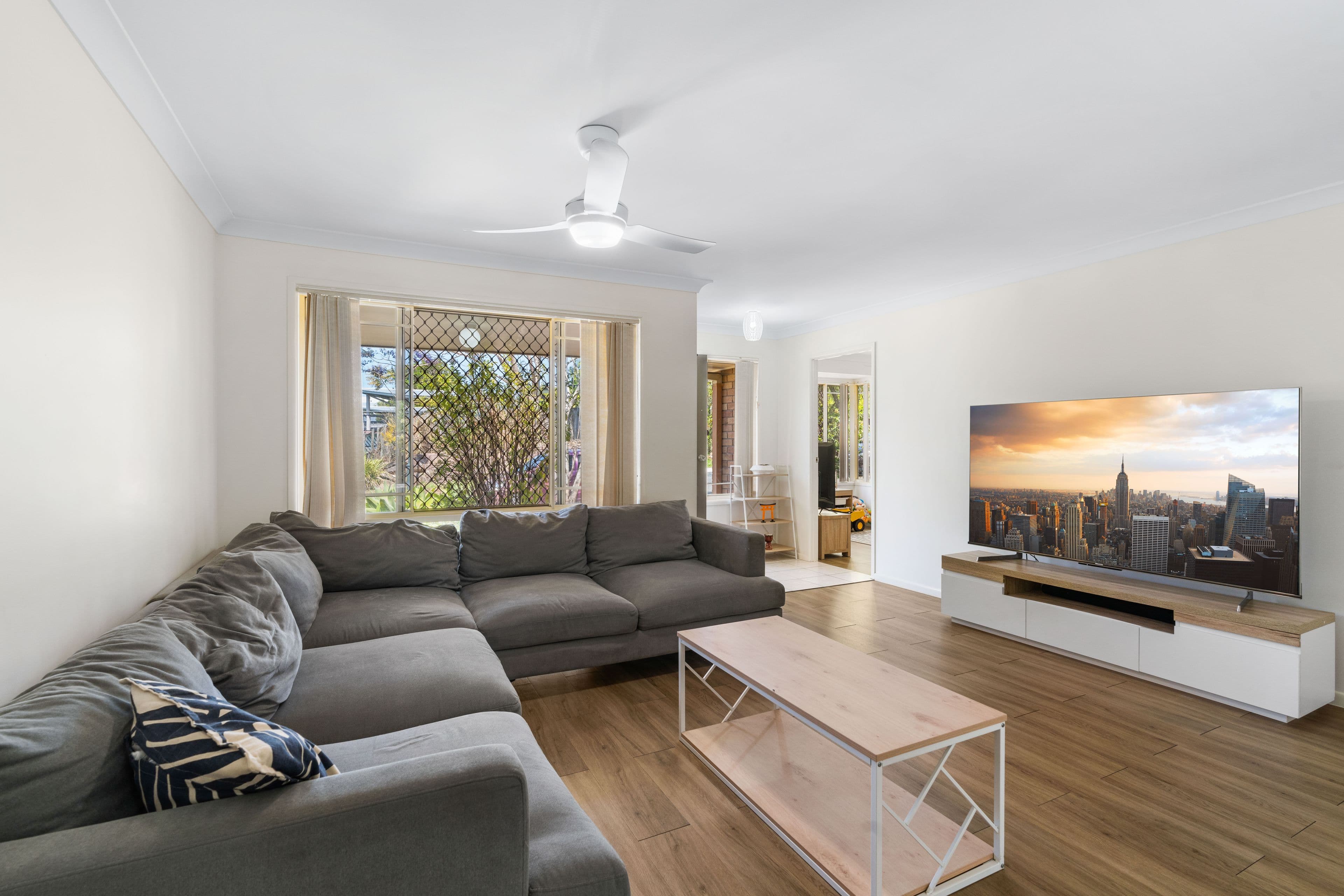 8 Wimbledon Circuit, Carseldine QLD 4034, Carseldine - Thumbnail 4
