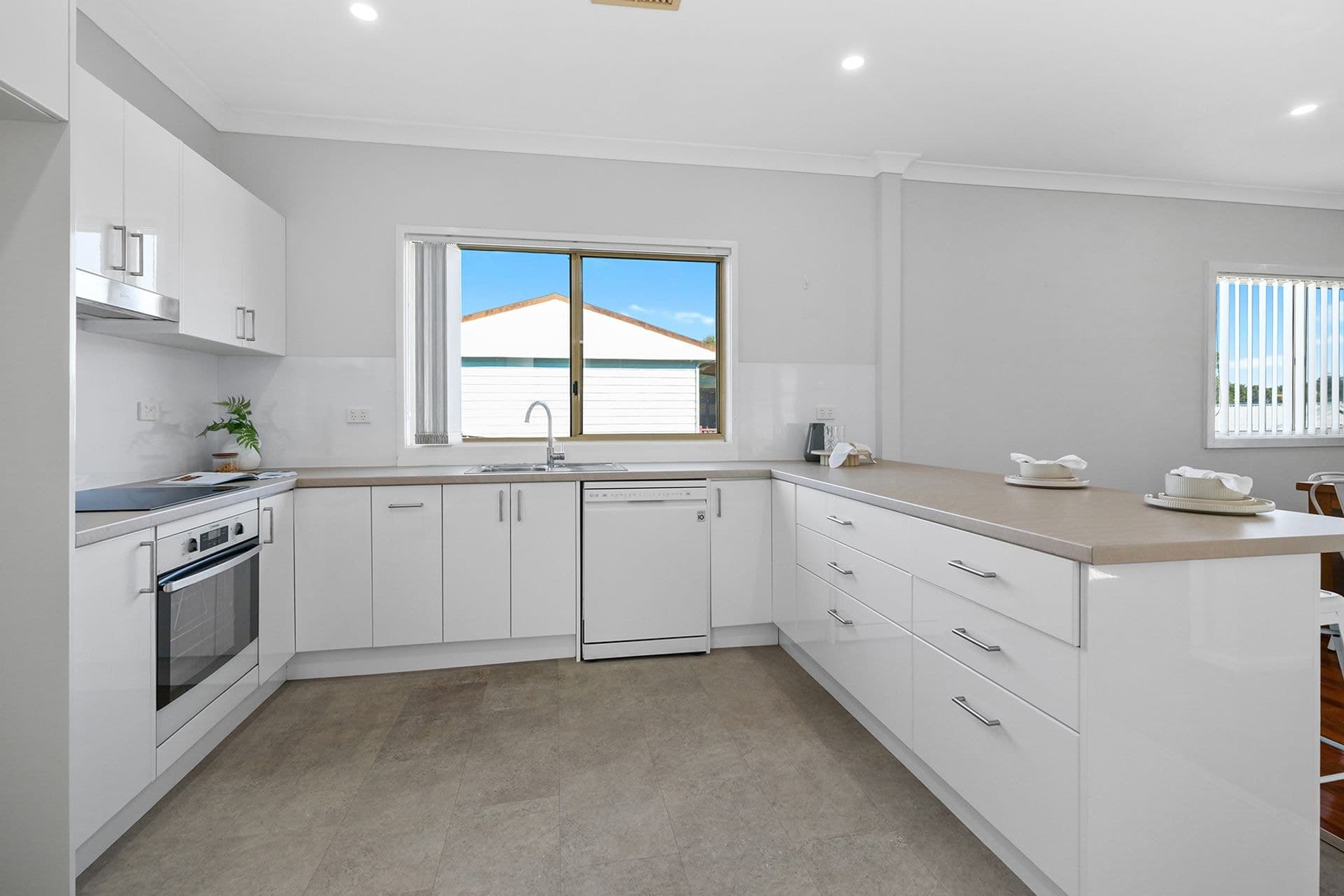 36 Walford Street, Wallsend, NSW, 2287, Wallsend - Thumbnail 2