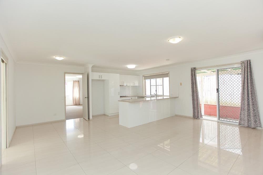 2 Malinya Place, Wishart QLD 4122, Wishart - Thumbnail 3