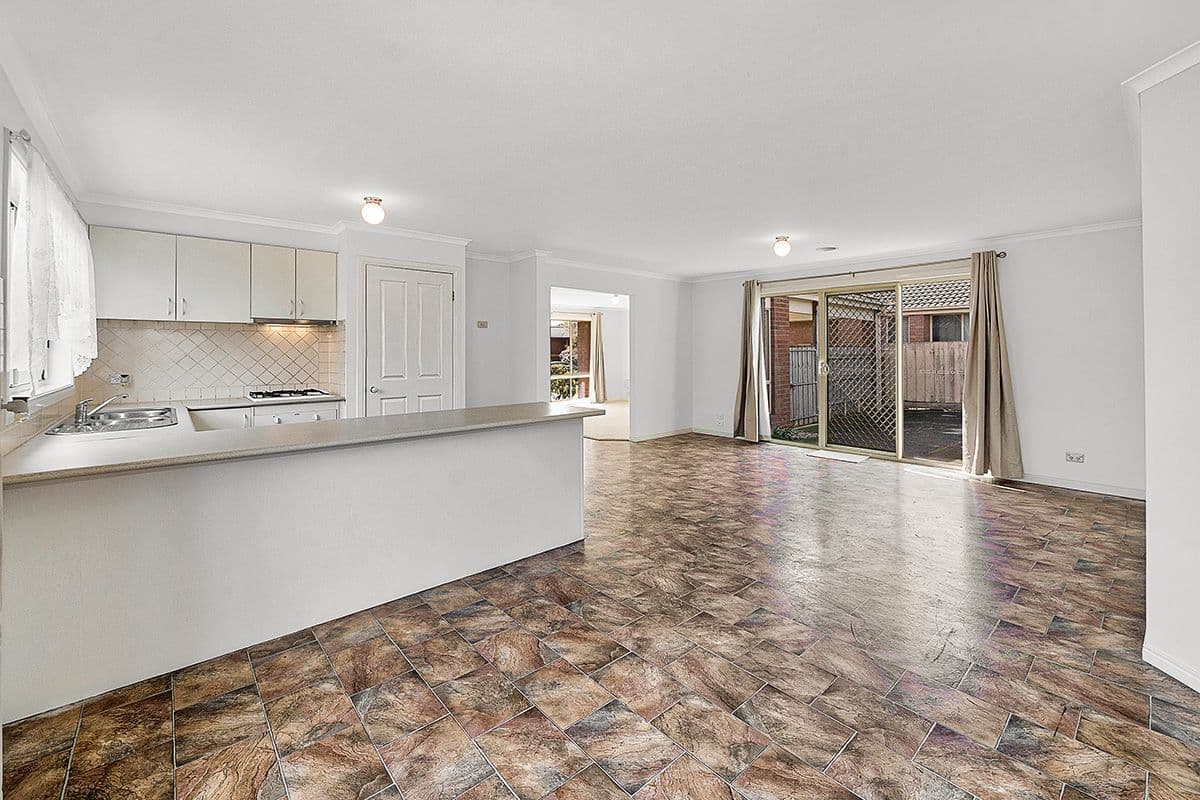 8 Rimes Close, Cranbourne West VIC 3977, Cranbourne West - Thumbnail 6
