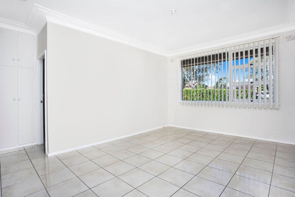 925 The Horsley Drive, Smithfield NSW 2164, Smithfield - Thumbnail 2