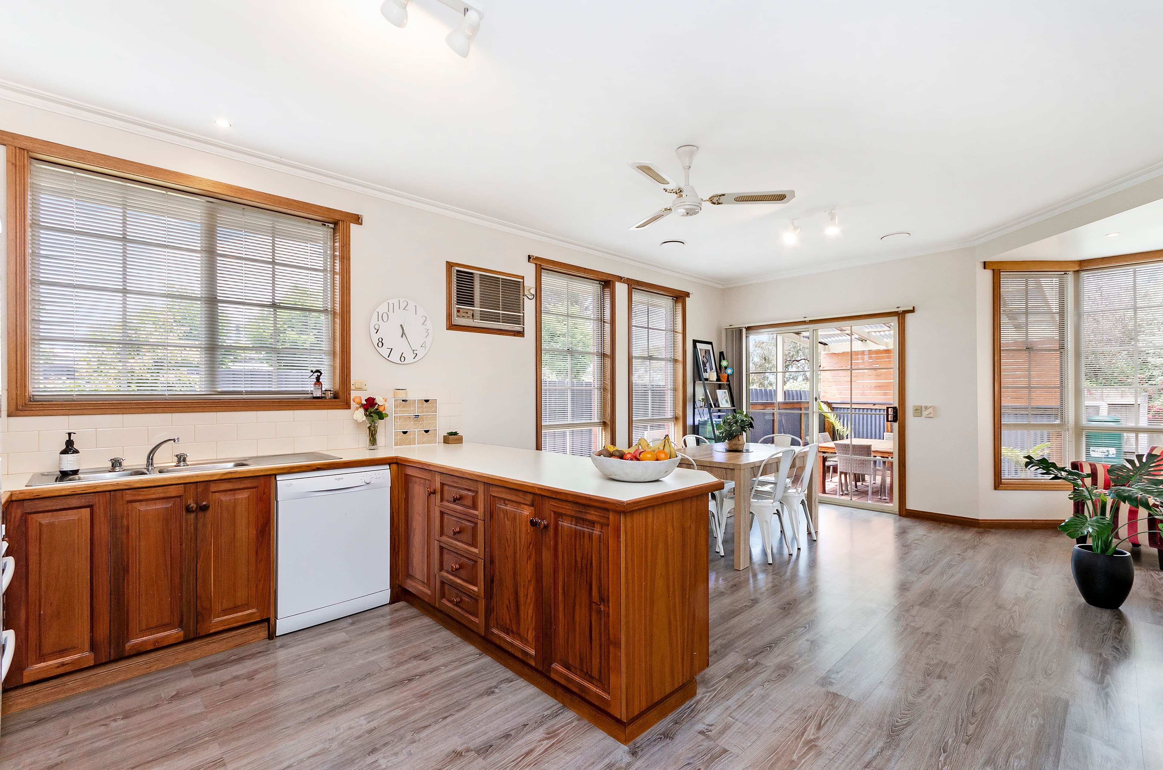 6 Heritage Court, Warrnambool VIC 3280, Warrnambool - Thumbnail 3