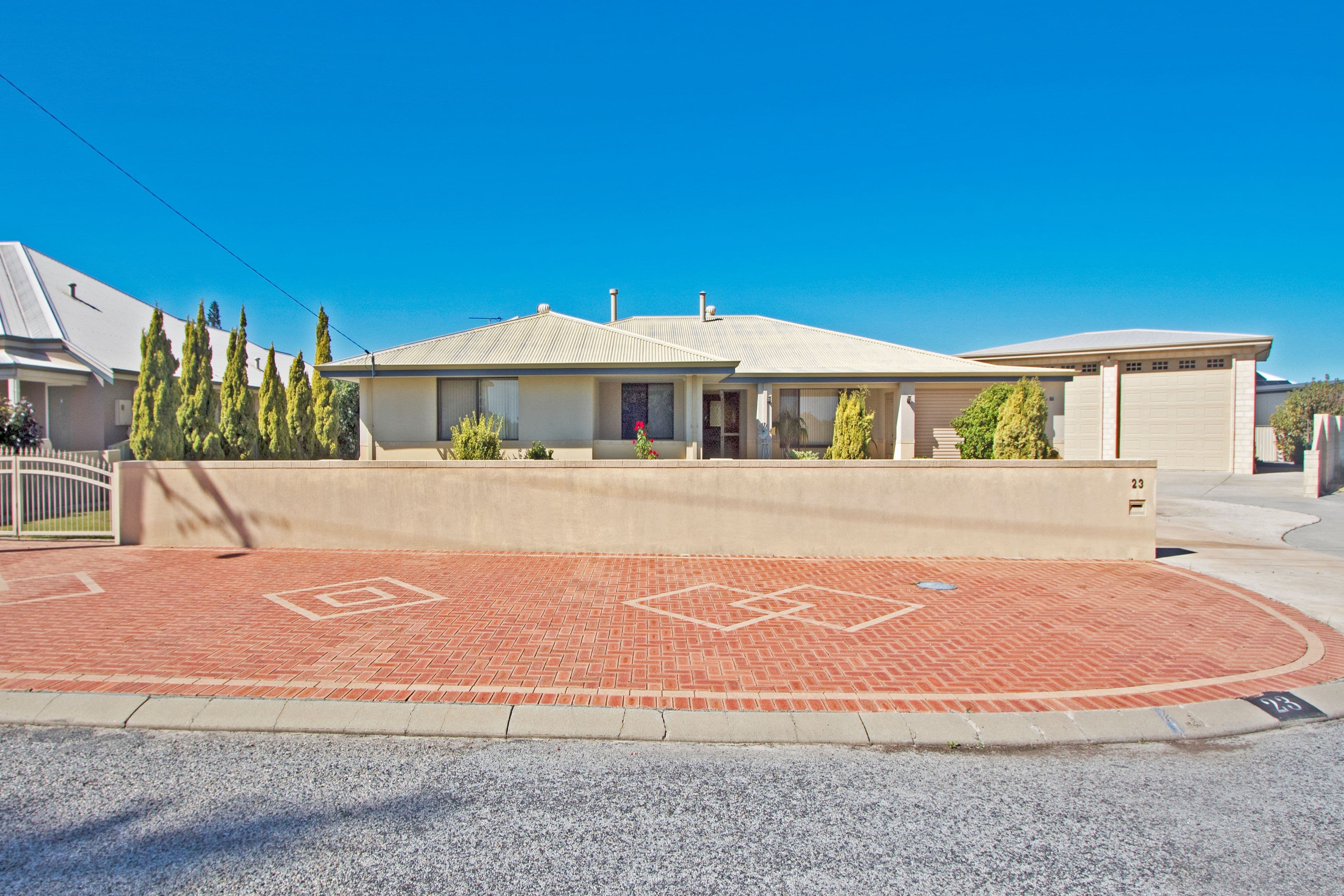 23 Coubrough Place, Jurien Bay WA 6516, Jurien Bay - Thumbnail 2