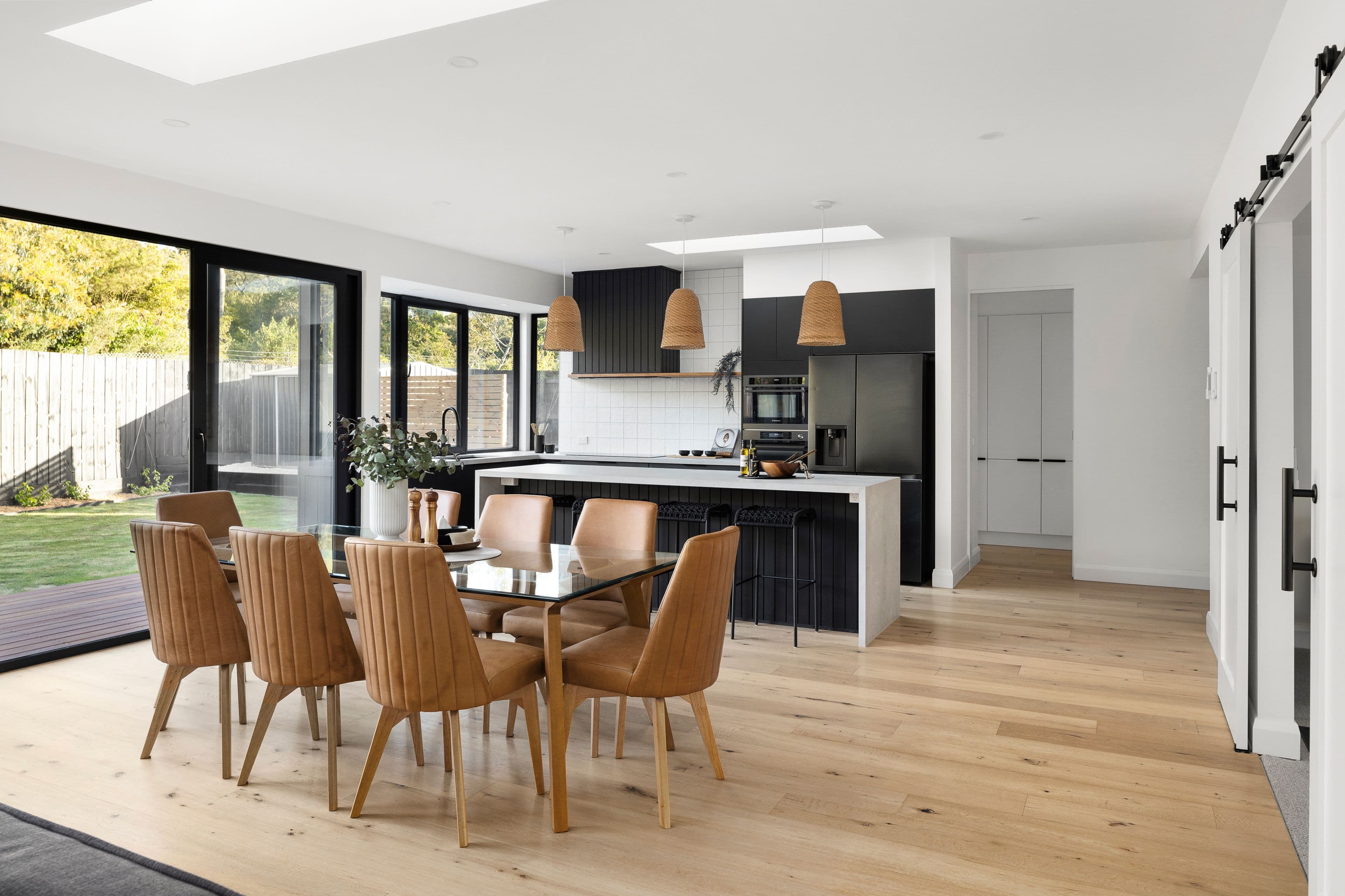 14 Netherplace Drive, Frankston VIC 3199, Frankston - Thumbnail 4