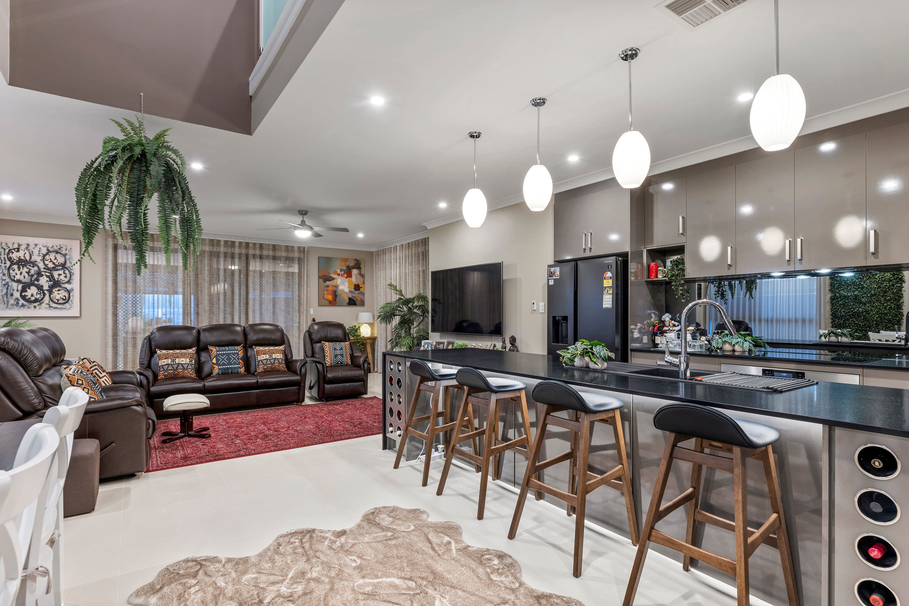 21 Carolan Crescent, Valley View SA 5093, Valley View - Thumbnail 2