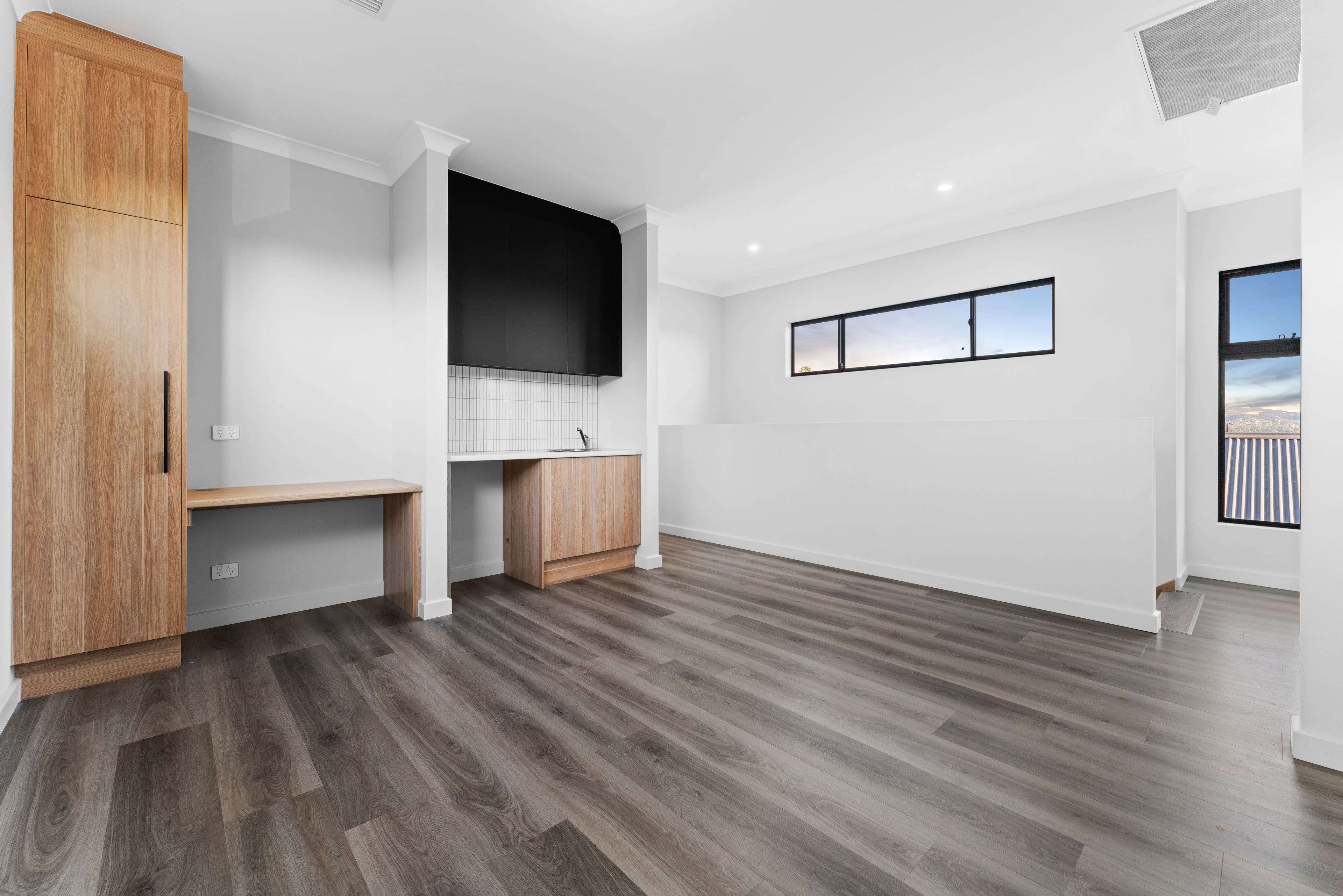 9 Graham Avenue, Holden Hill SA 5088, Holden Hill - Thumbnail 2