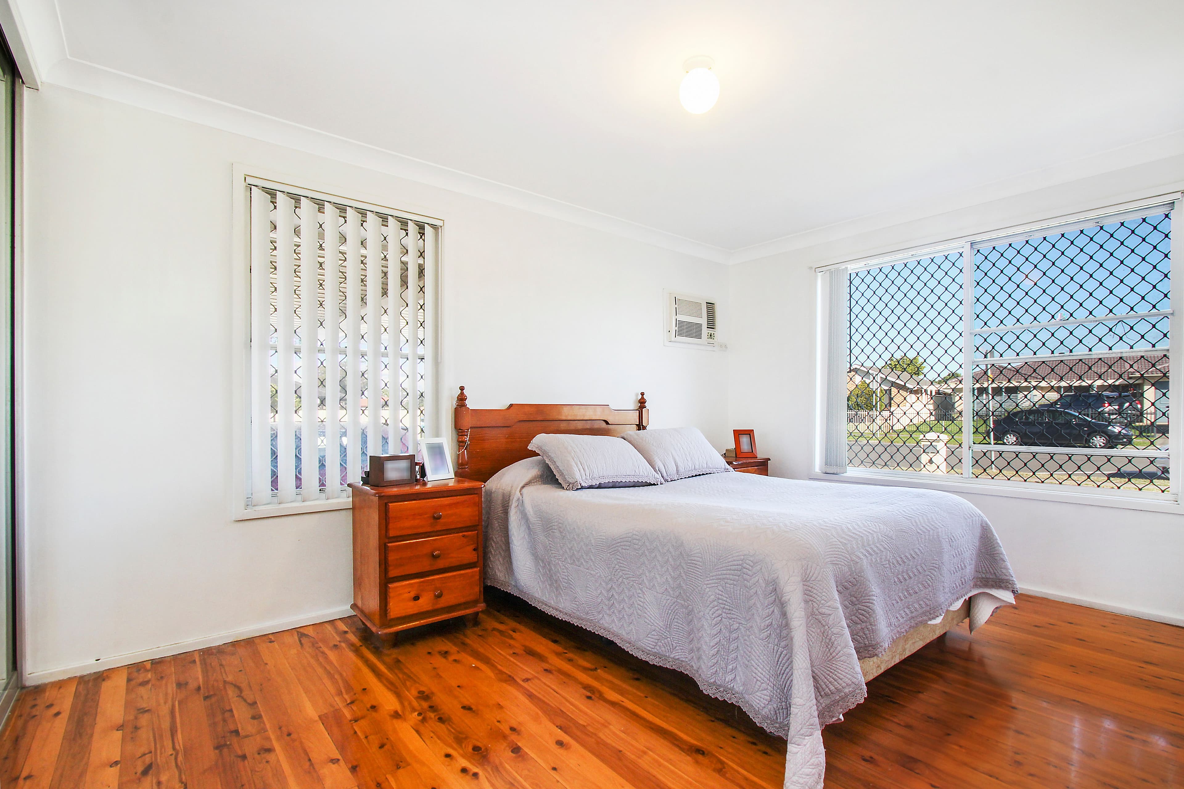 284 Mimosa Road, Greenfield Park NSW 2176, Greenfield Park - Thumbnail 5