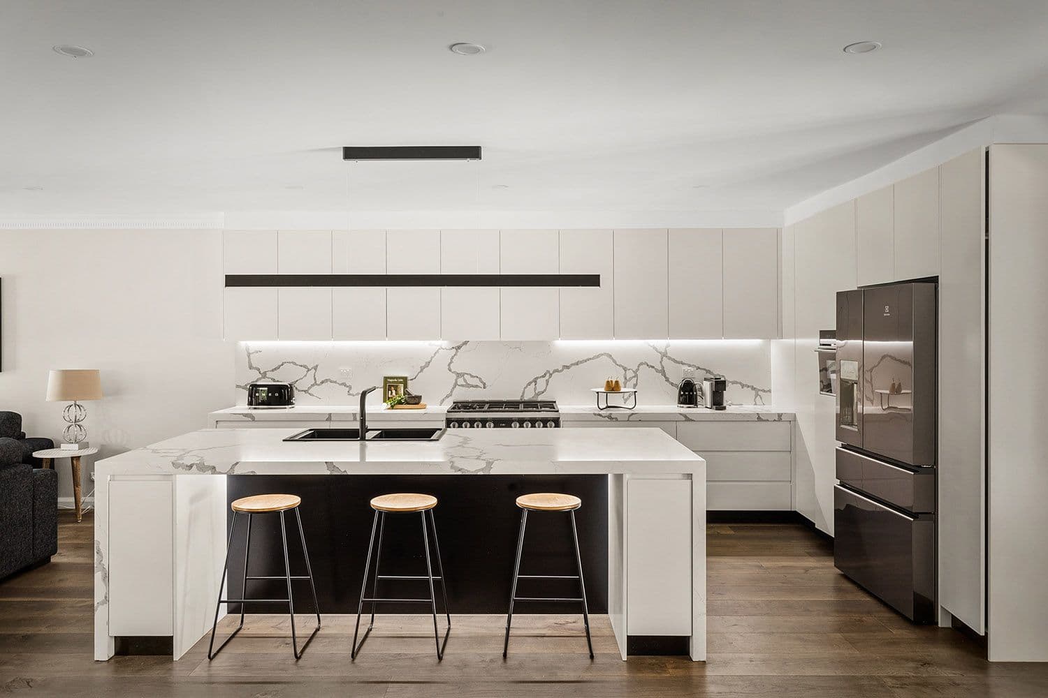 6 Ridgecrop Drive, Castle Hill NSW 2154, Castle Hill - Thumbnail 2