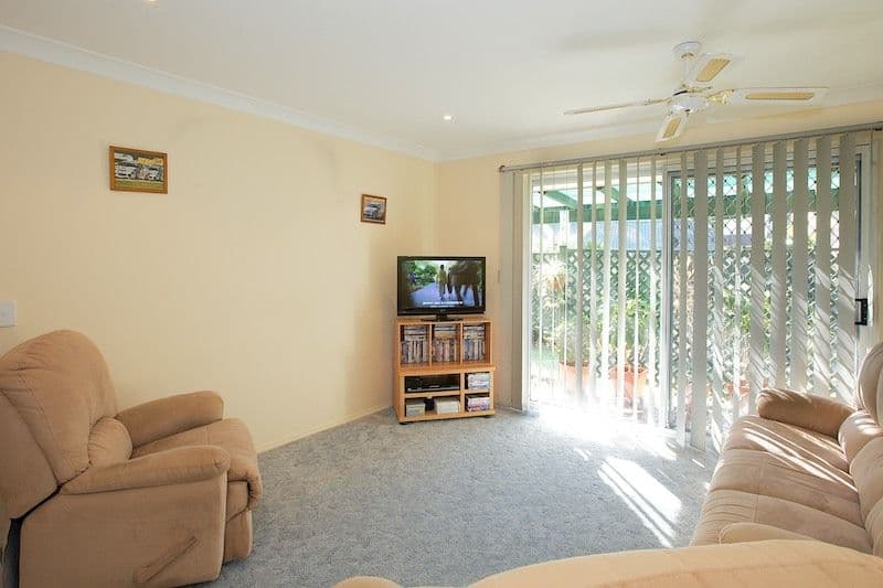 176 Oxley Drive, COOMBABAH QLD 4216, Coombabah - Thumbnail 3