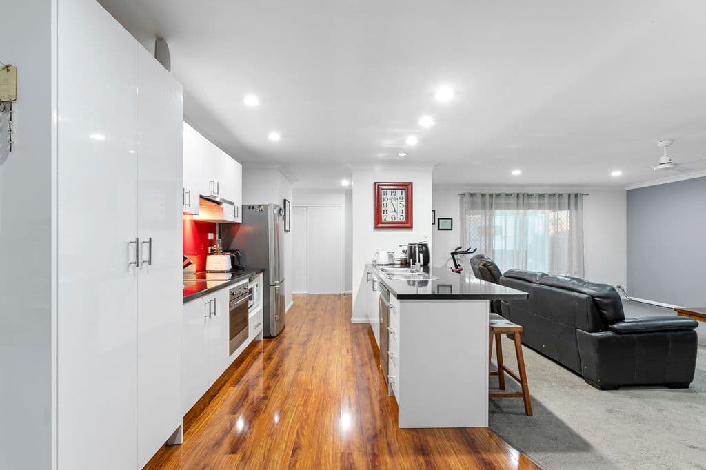 20 Faircloth Street, Springfield QLD 4300, Springfield - Thumbnail 6