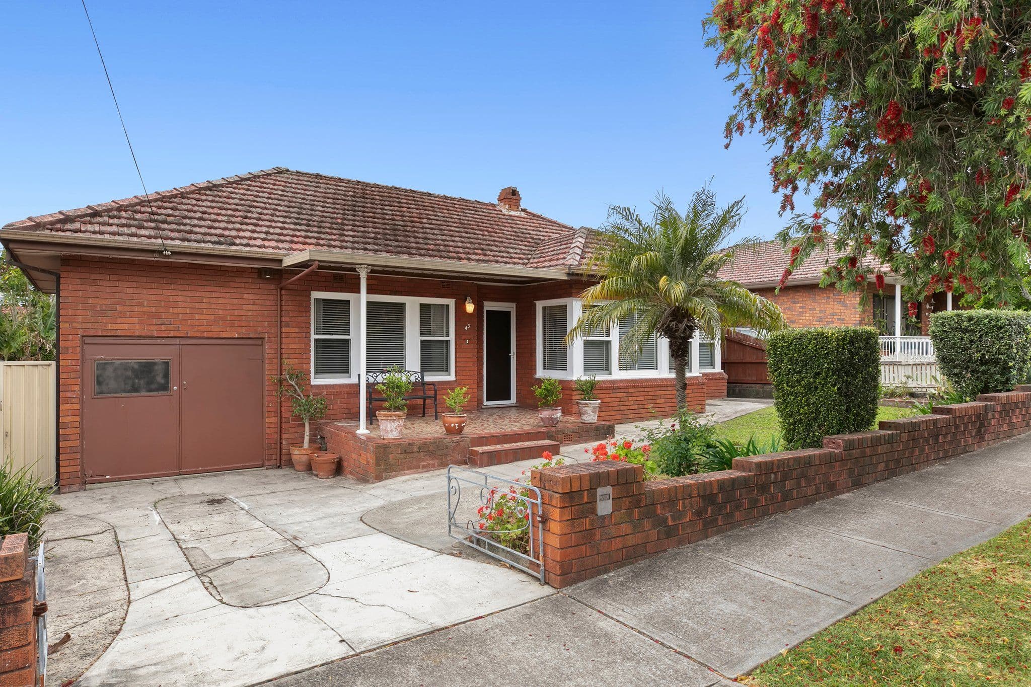 9 Solander Cct, Forest Lake, Croydon - Image 1
