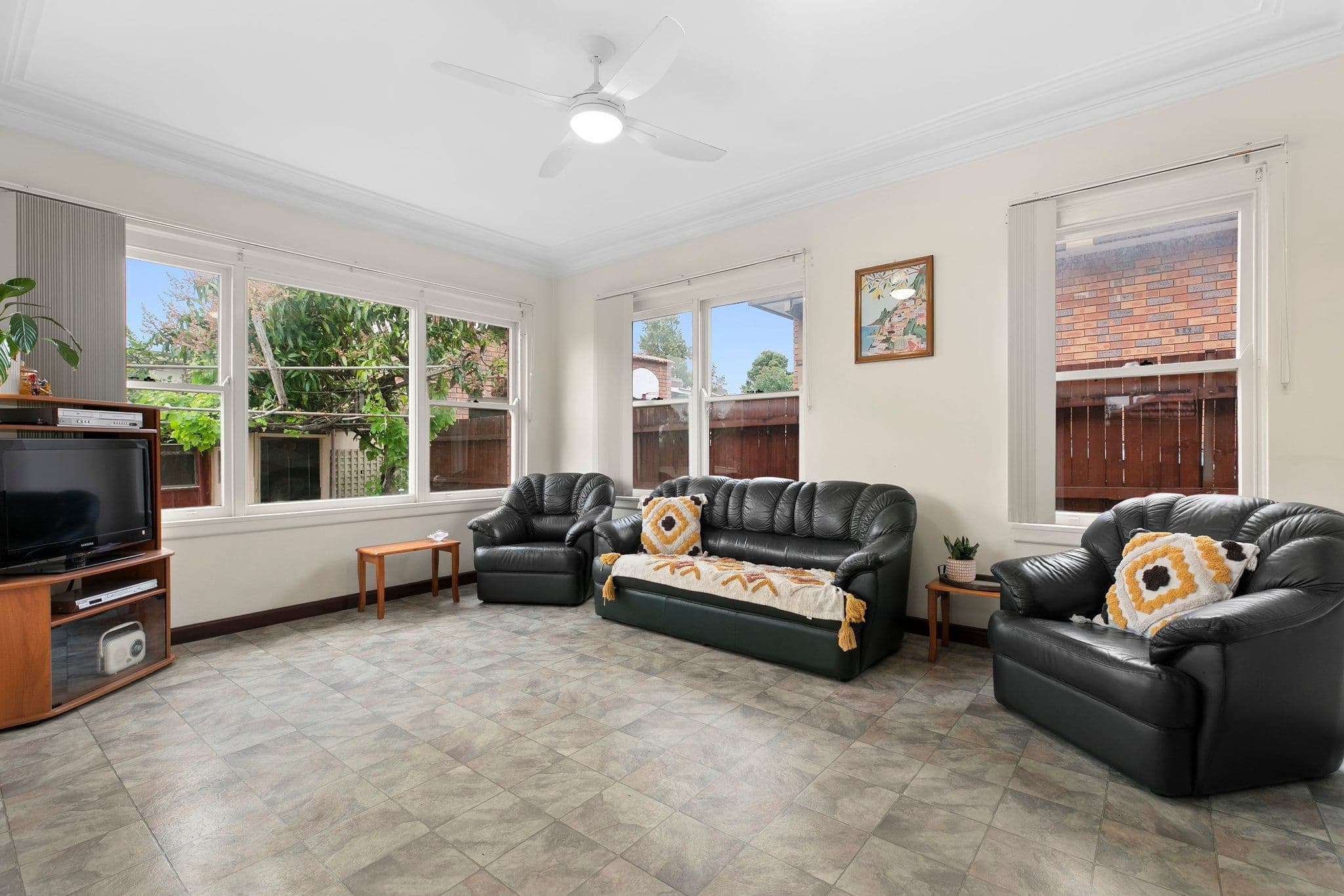 9 Solander Cct, Forest Lake, Croydon - Thumbnail 5