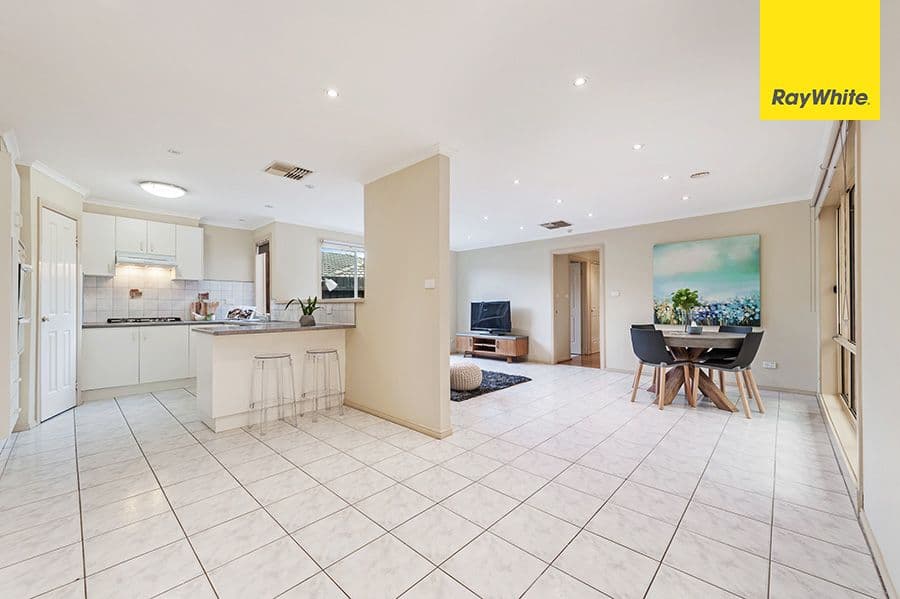 10 Sheridan Way, Roxburgh Park VIC 3064, Roxburgh Park - Thumbnail 6