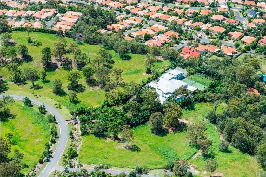 14 Sandyoke Court, MUDGEERABA QLD 4213, Mudgeeraba - Thumbnail 2