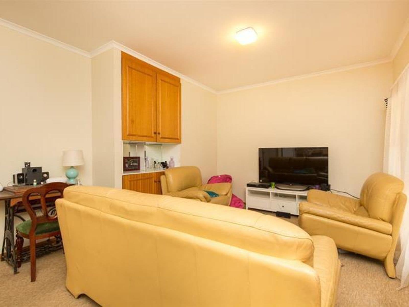 2/288 Twelfth Street, Mildura - Thumbnail 2