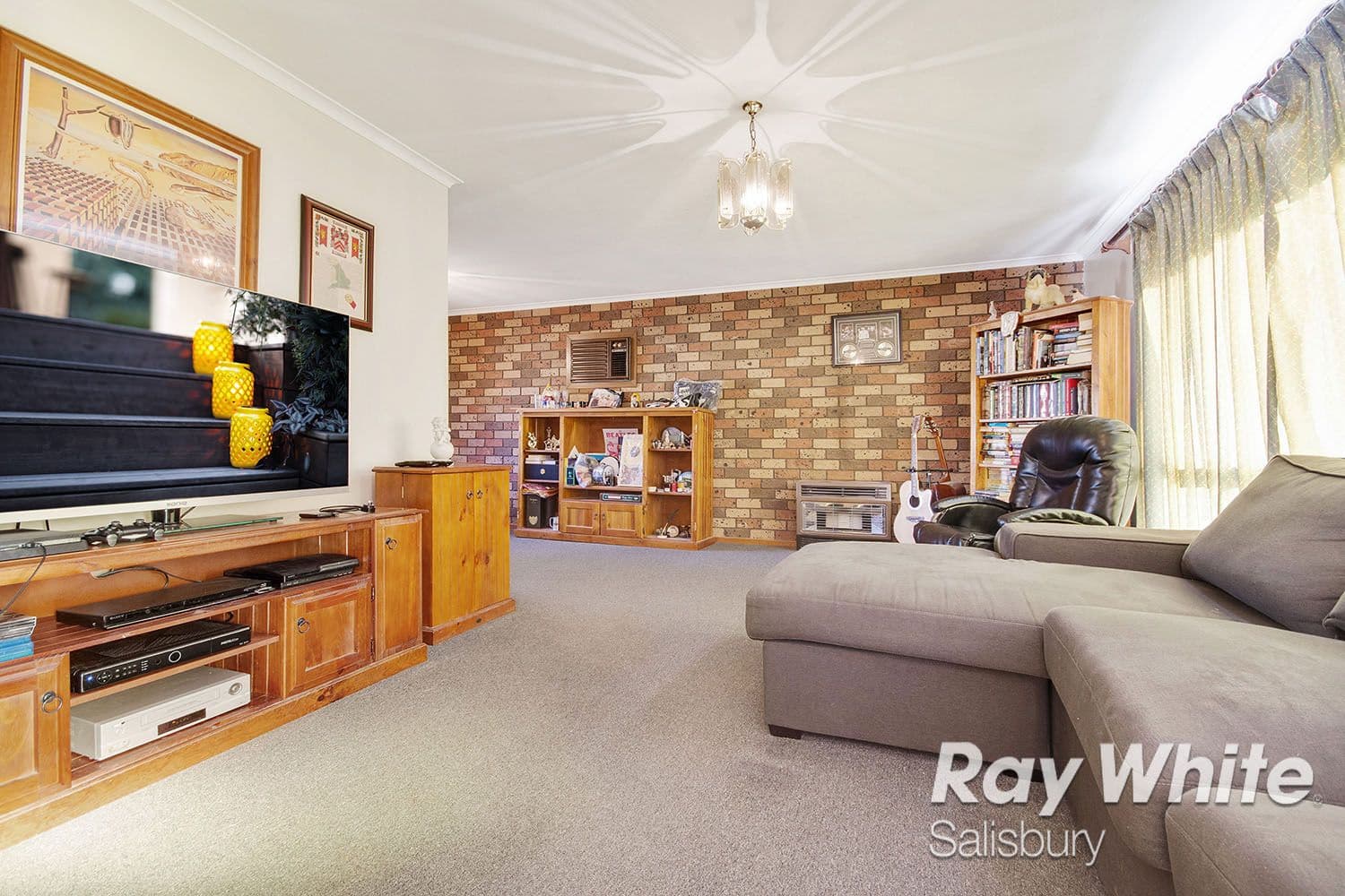 25 Pinda Court, Craigmore SA 5114, Craigmore - Thumbnail 3