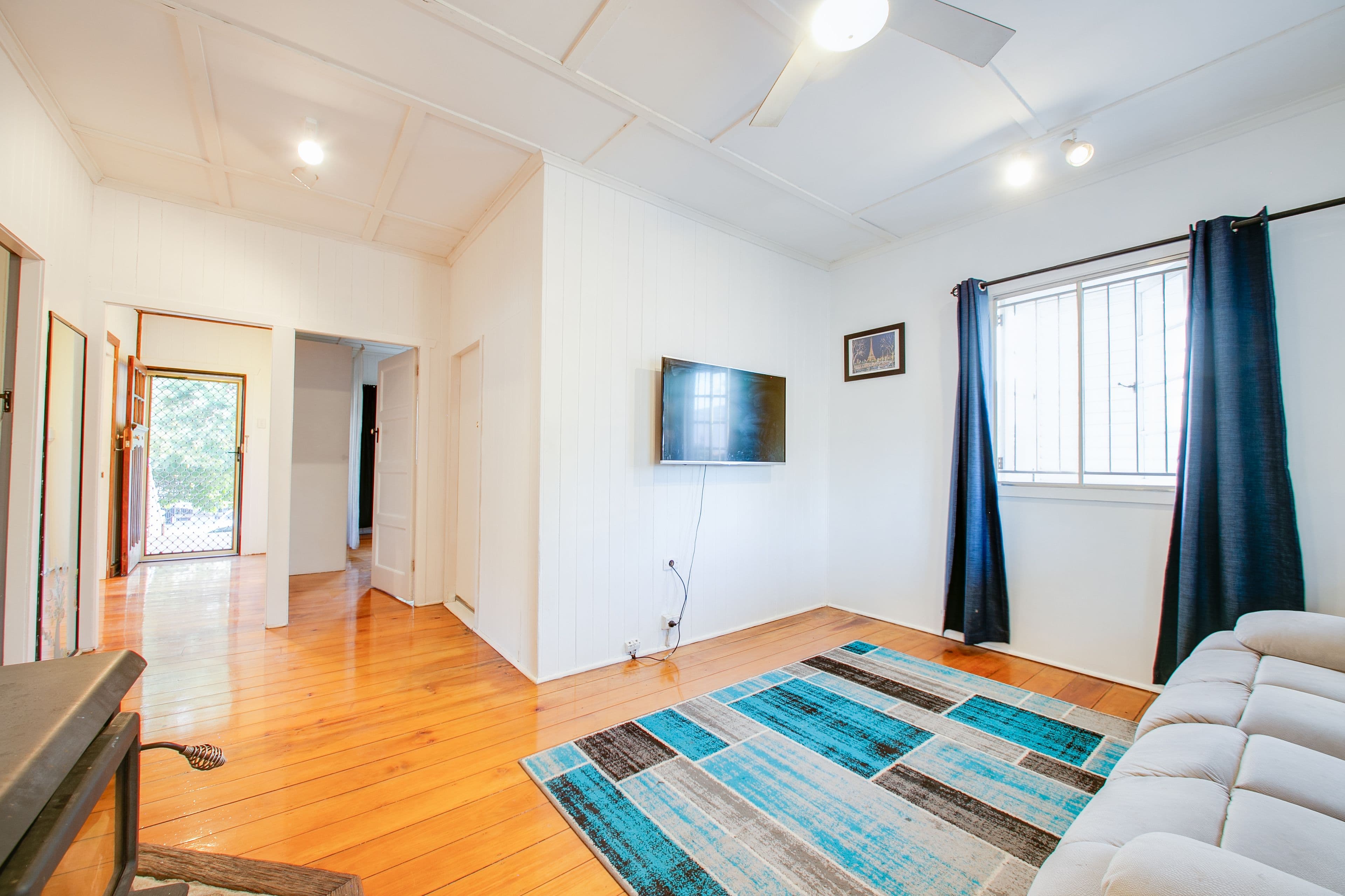 38 Lawrence Street, North Ipswich QLD 4305, North Ipswich - Thumbnail 2