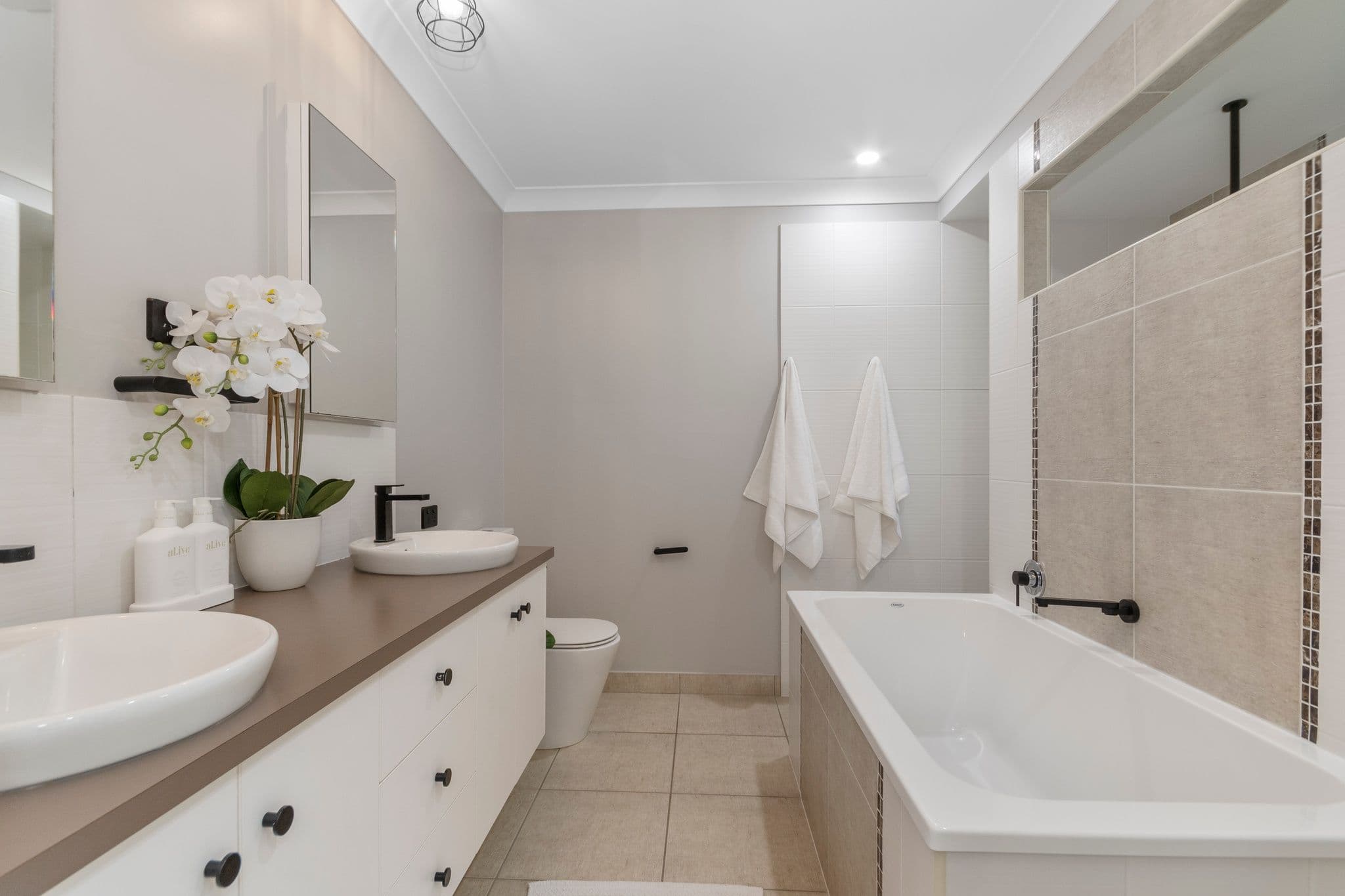 115 Eleventh Avenue, Railway Estate QLD 4810, Railway Estate - Thumbnail 7