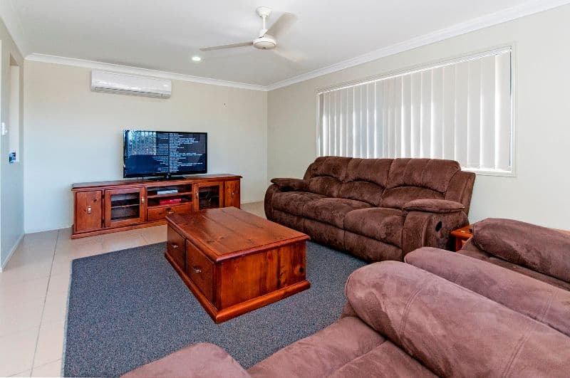 44 Eric Street, BLACKSTONE QLD 4304, Blackstone - Thumbnail 2