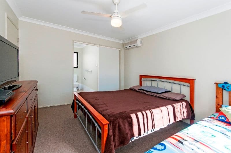 44 Eric Street, BLACKSTONE QLD 4304, Blackstone - Thumbnail 7