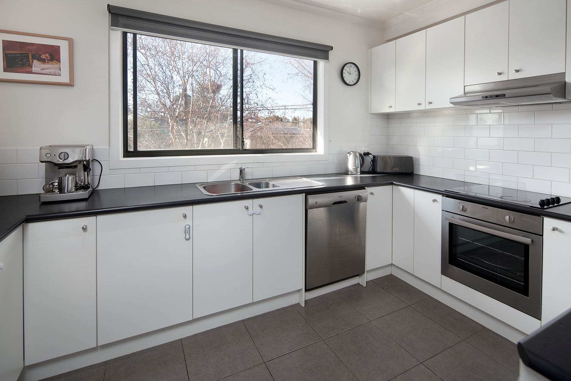 5 Kelman Street, Frankston VIC 3199, Frankston - Thumbnail 4