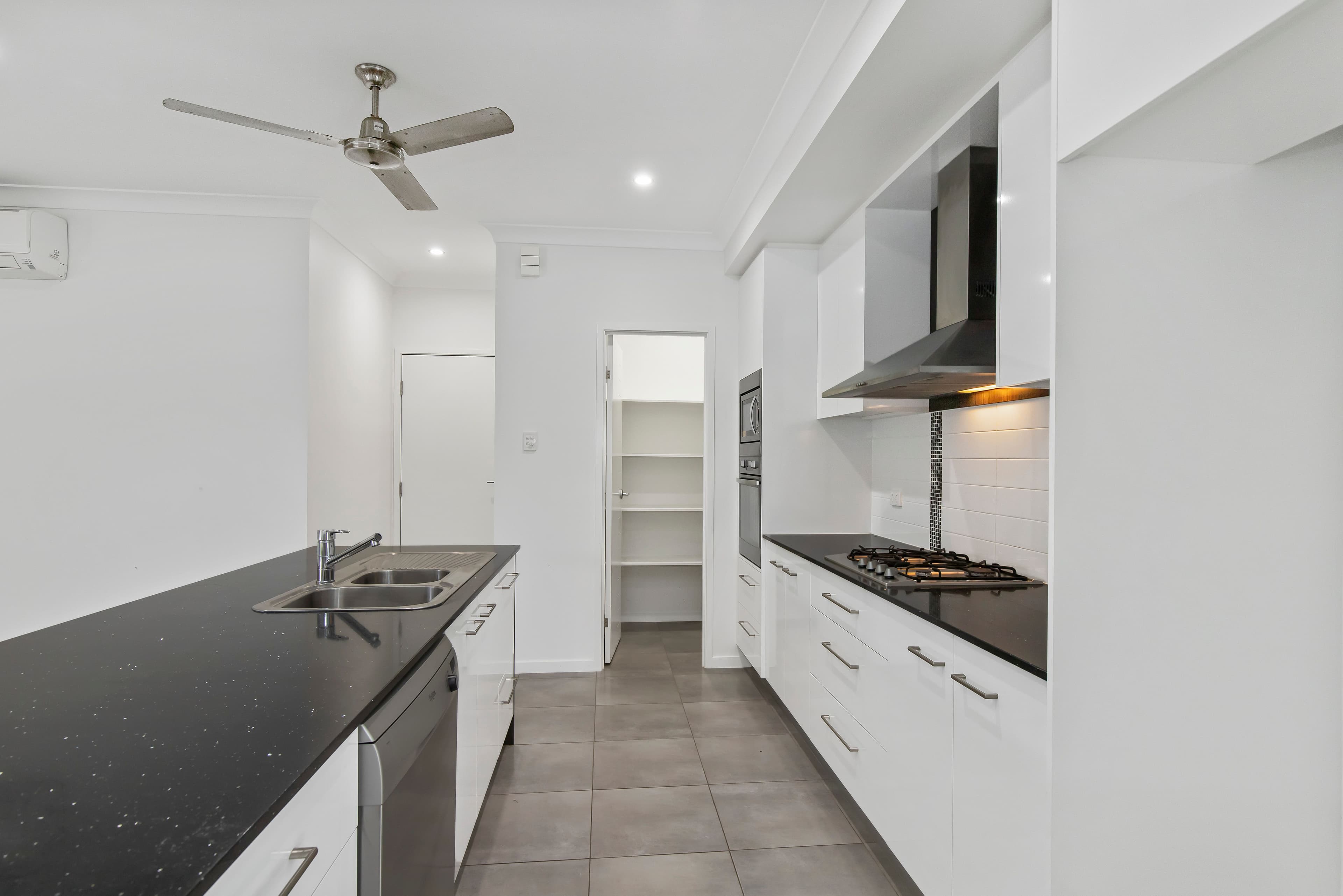 32 Langdale Street, Shaw QLD 4818, Shaw - Thumbnail 3