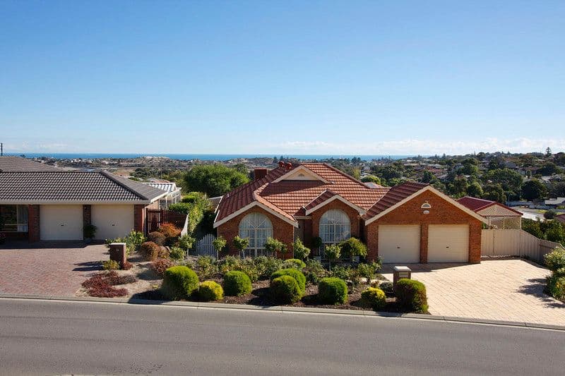 9 Deane Avenue, NOARLUNGA DOWNS SA 5168, Noarlunga Downs - Thumbnail 3