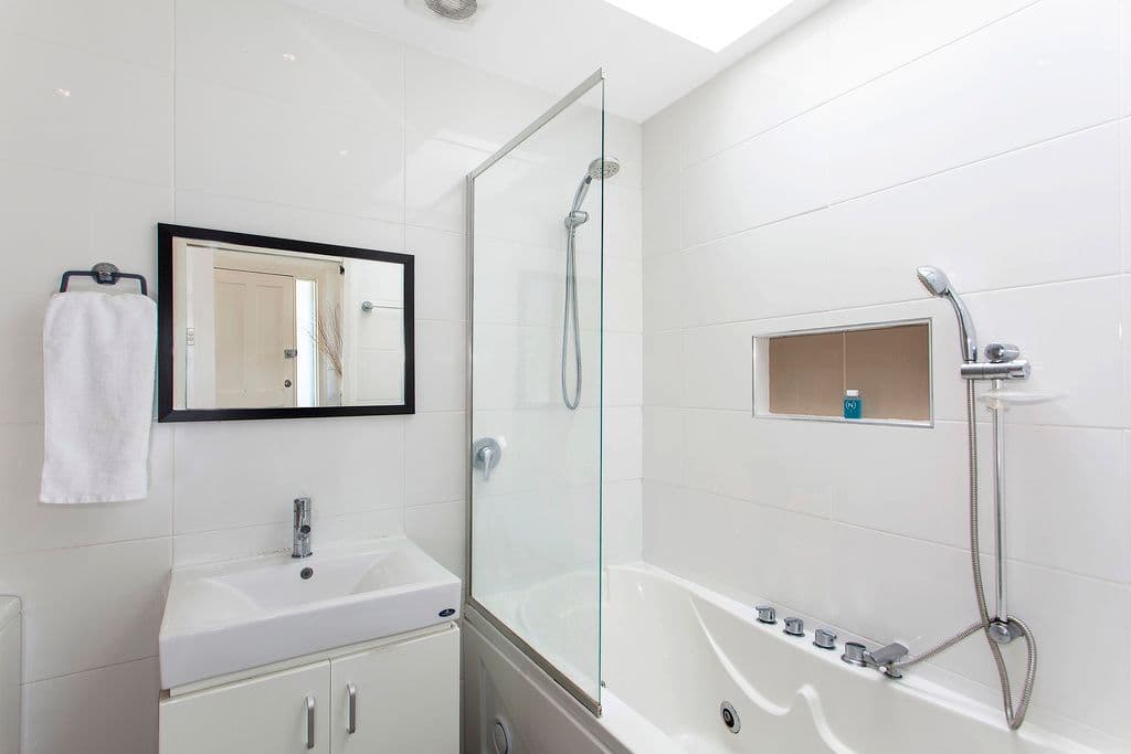 279 The Entrance Road, Erina - Thumbnail 4