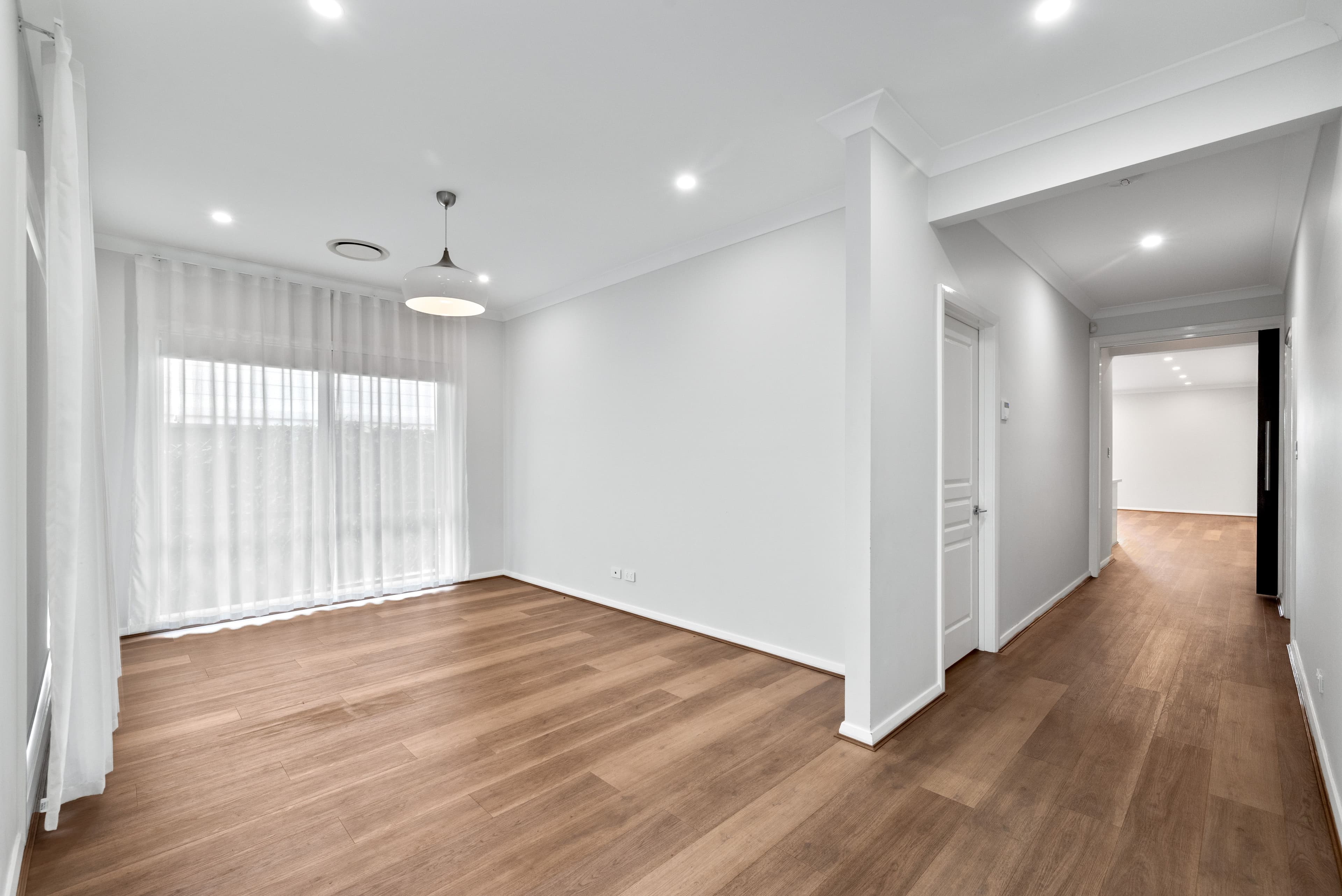 62 Mulholland Avenue, Campbelltown NSW 2560, Campbelltown - Thumbnail 2
