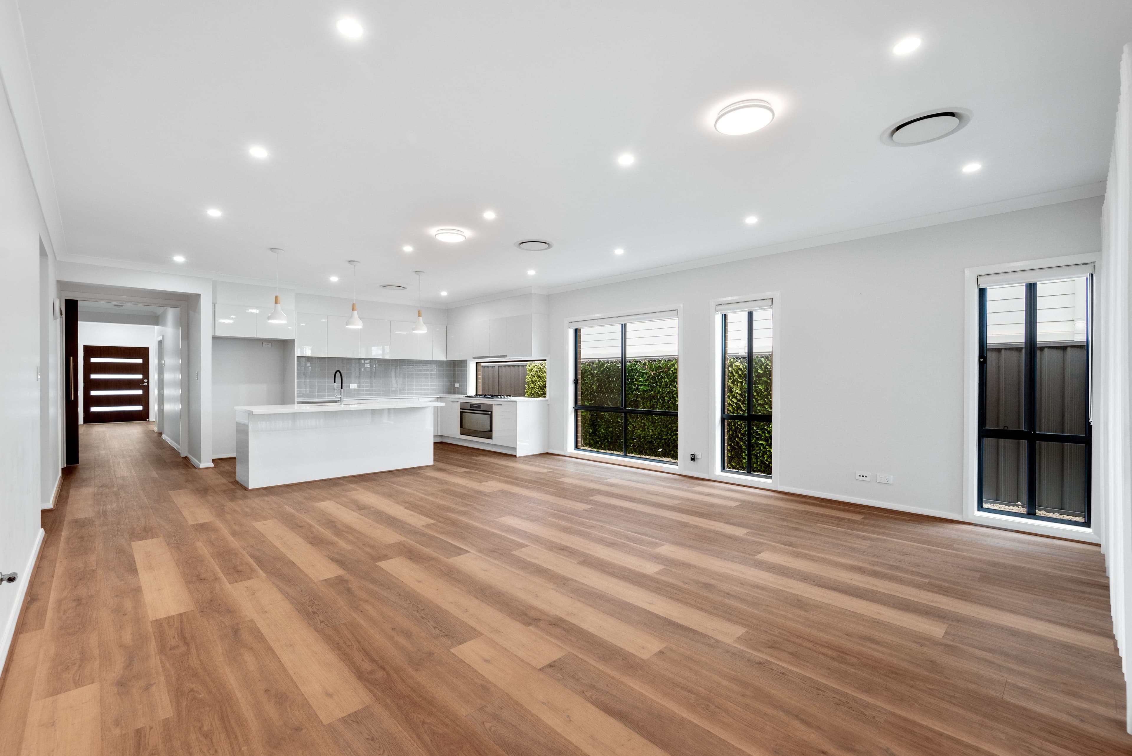 62 Mulholland Avenue, Campbelltown NSW 2560, Campbelltown - Thumbnail 3