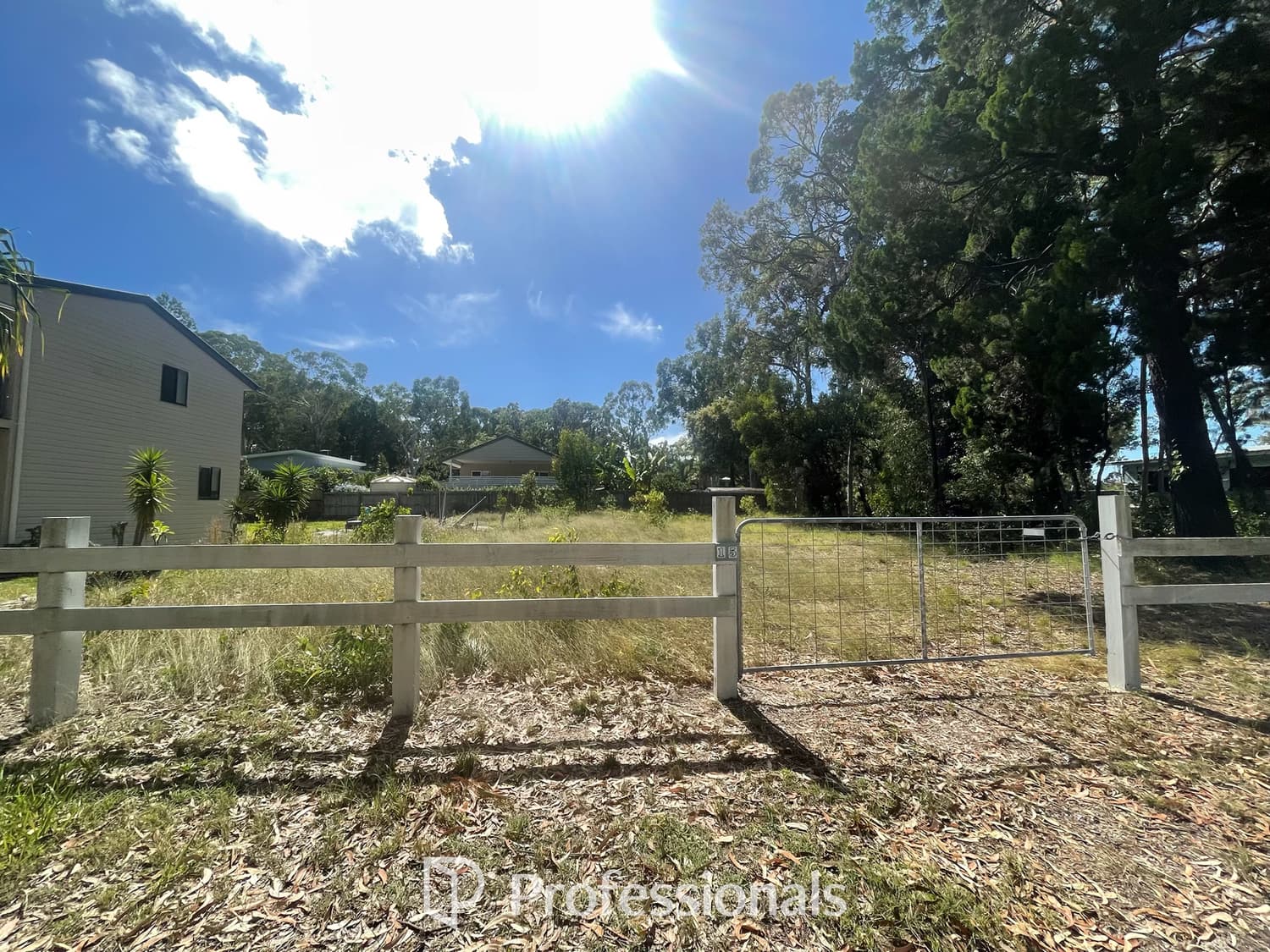 15 Morwong Street, Macleay Island QLD 4184, Macleay Island - Image 1