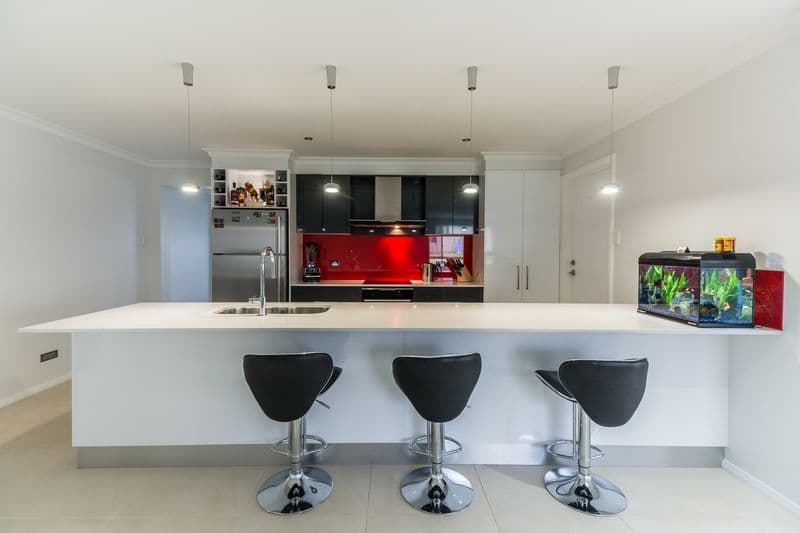 74 William Maker Drive, Orange - Thumbnail 4
